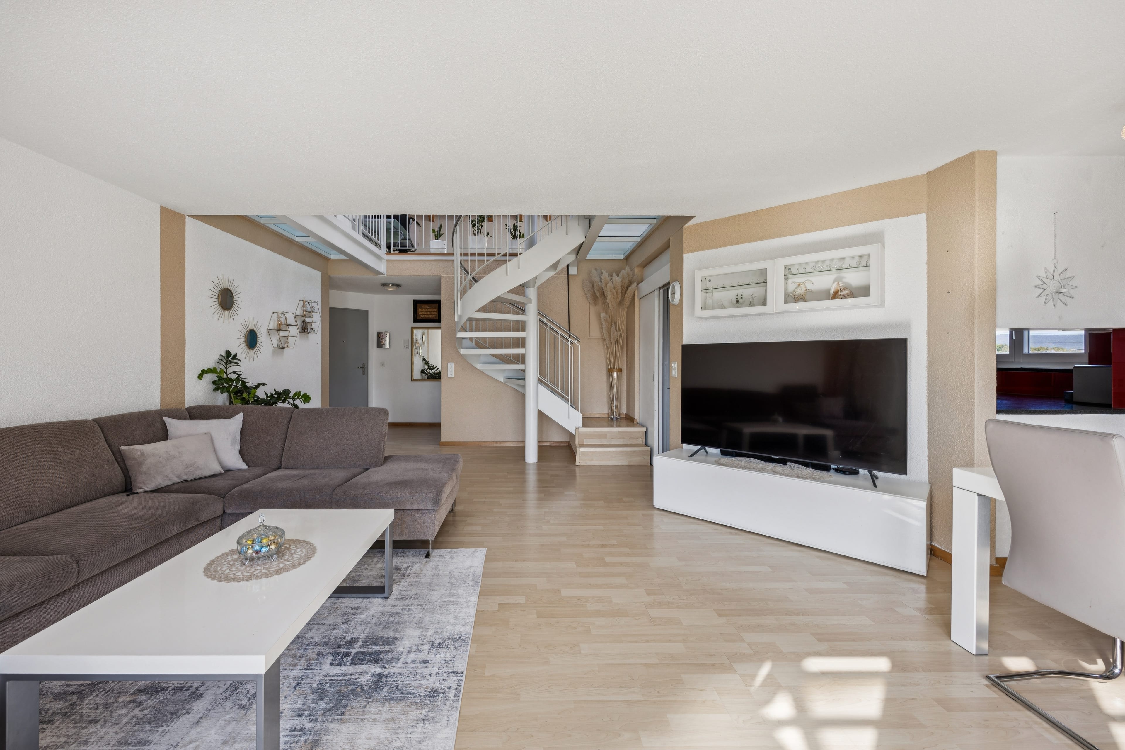 Attraktive 5.5-Zimmer-Maisonettewohnung - 3
