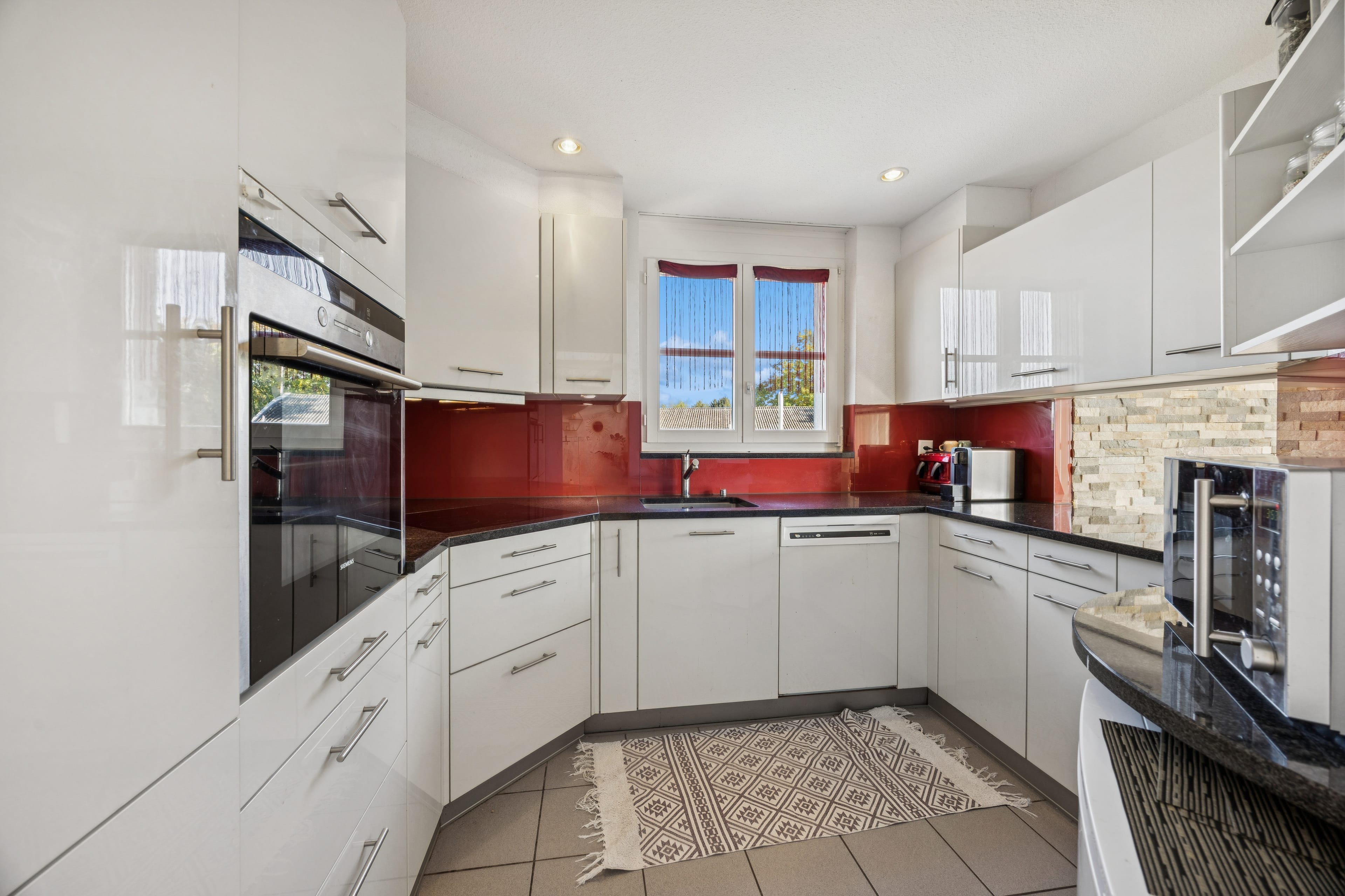 Attraktive 5.5-Zimmer-Maisonettewohnung - 8