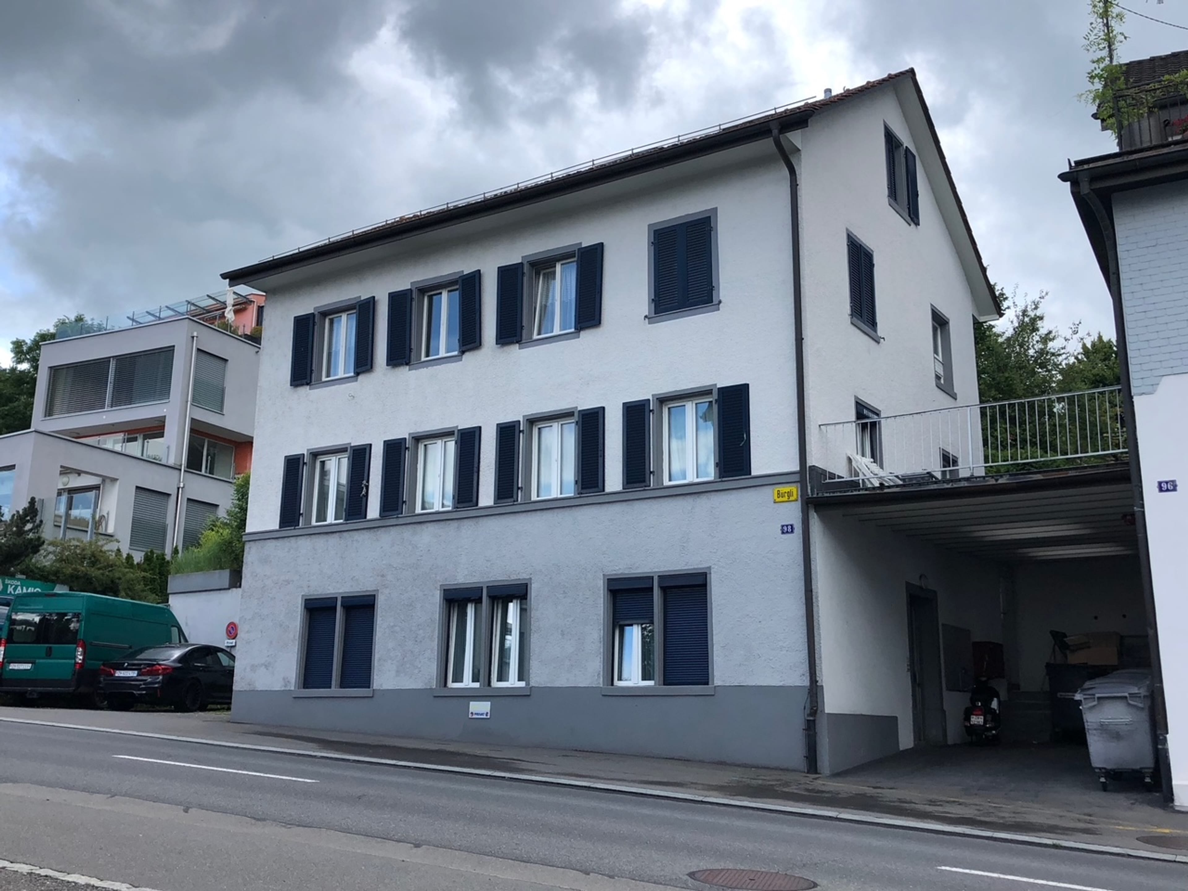 Mehrfamilienhaus mit Seeblick! - 1
