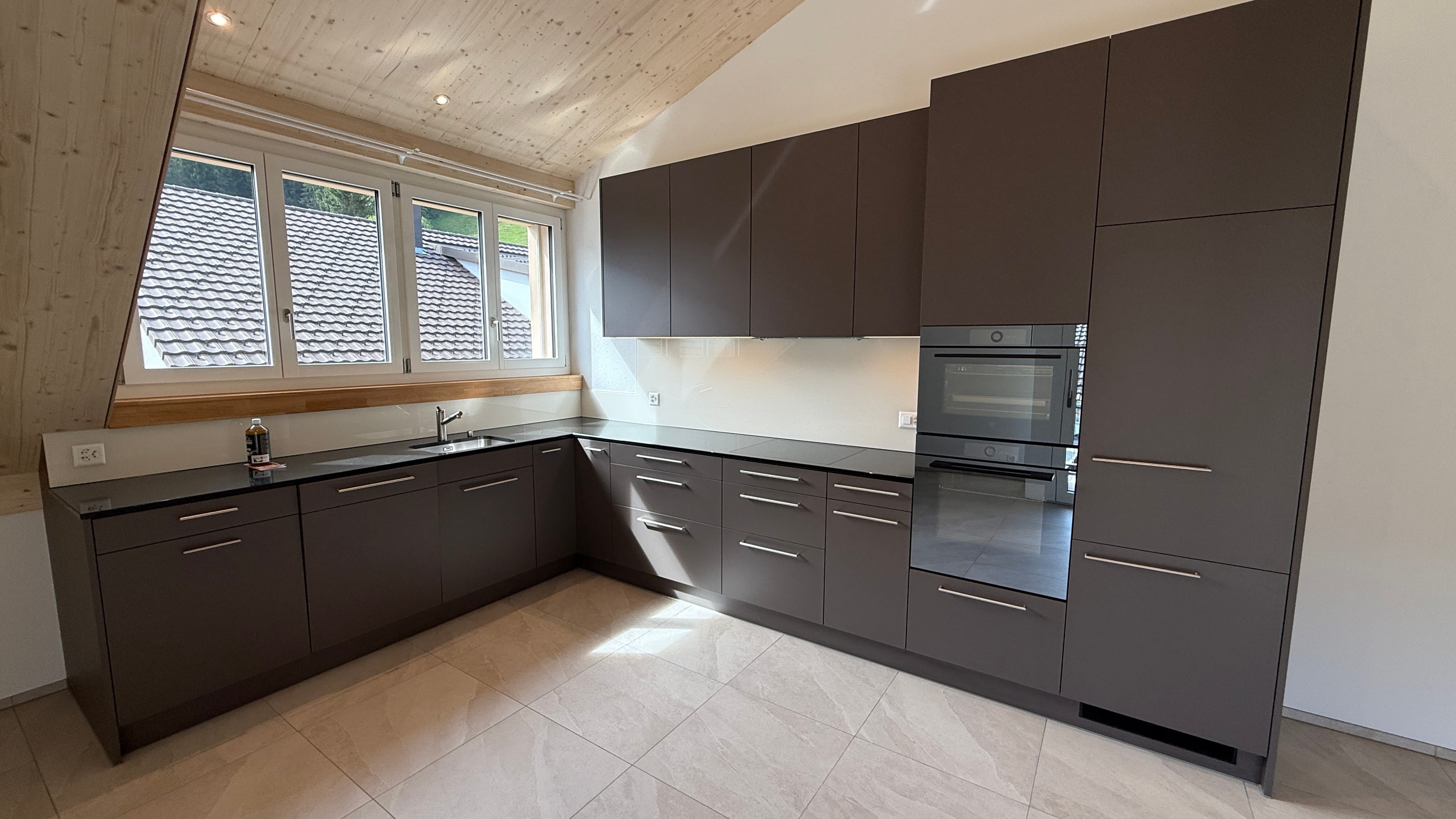 Dachwohnung im Eigentumsstandard - 4