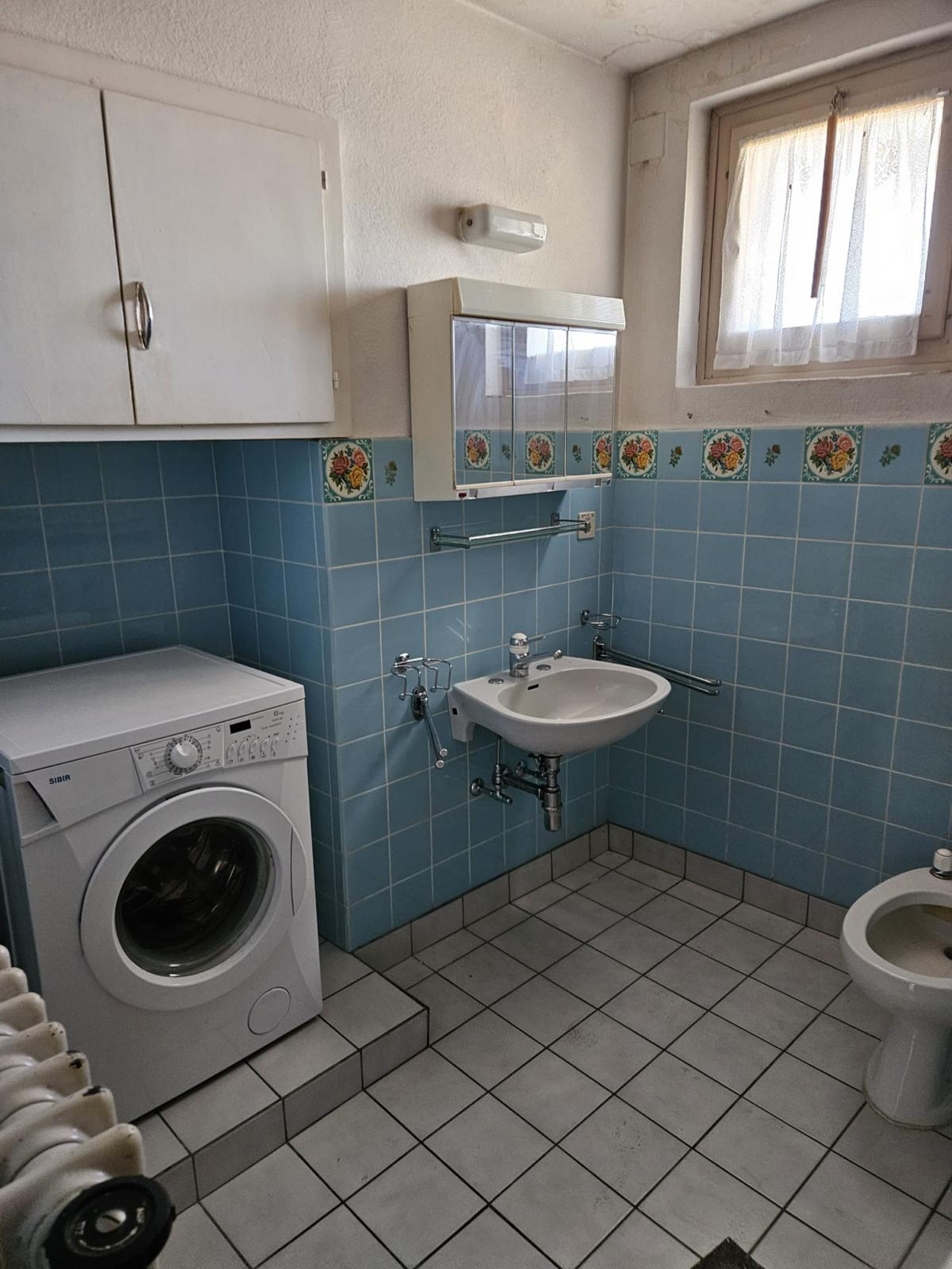 2/3 eines sanierungsbedürftigen Hauses im Wallis - 18