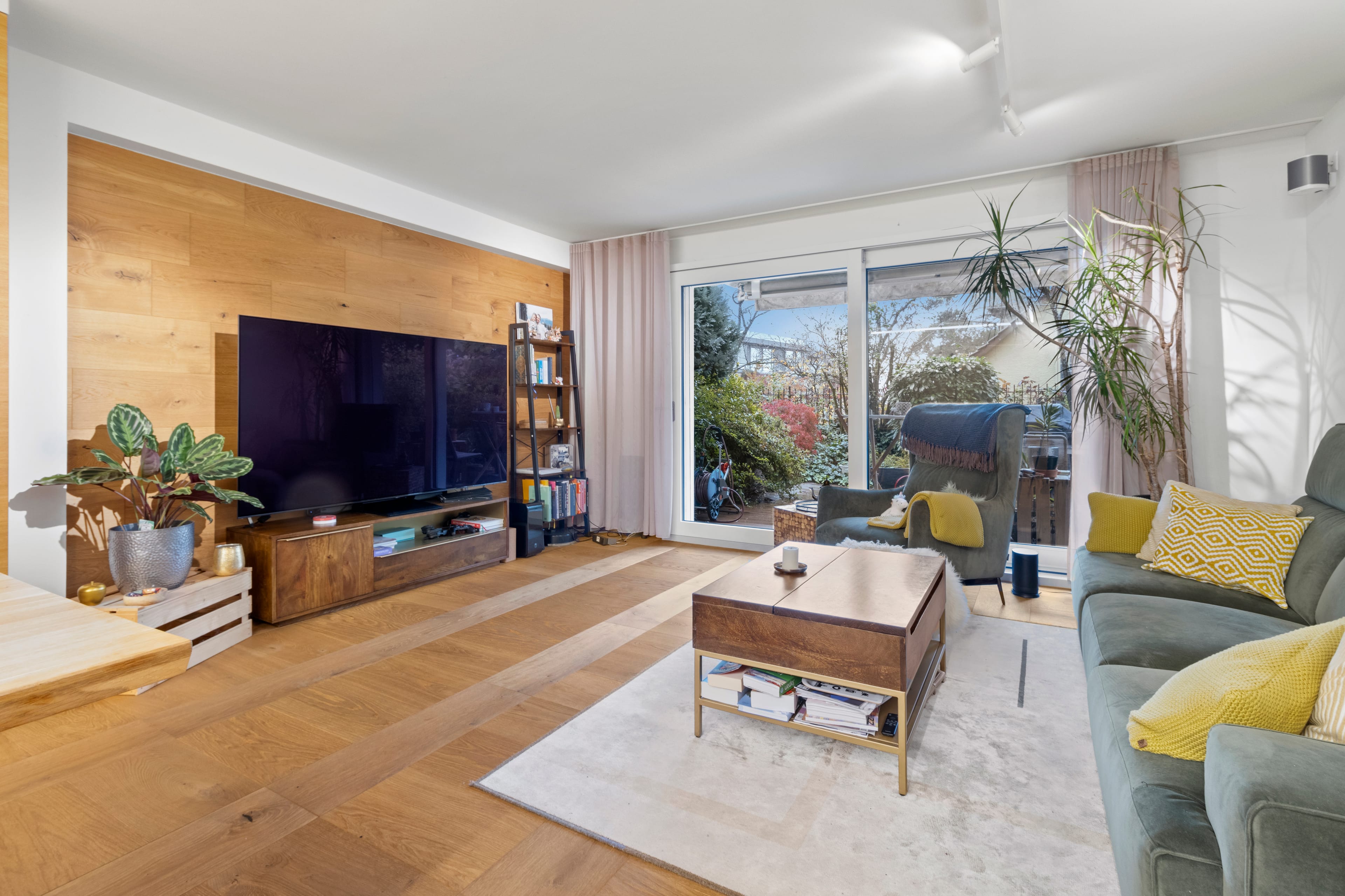 Luxuriöse 3,5 Zimmer Wohnung an bester Lage - 1