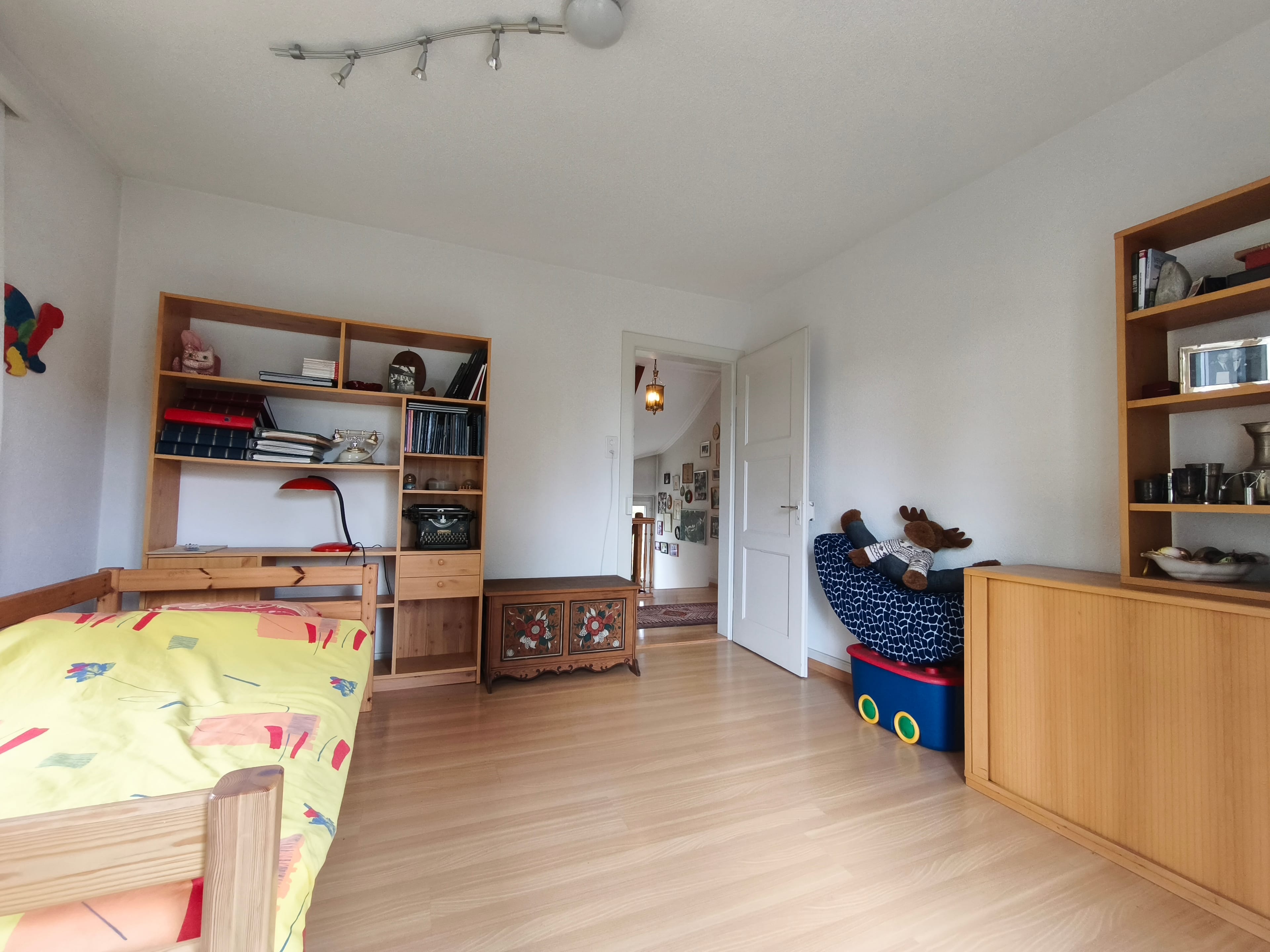 5.5-Zimmer-Doppelhaushälfte - 9