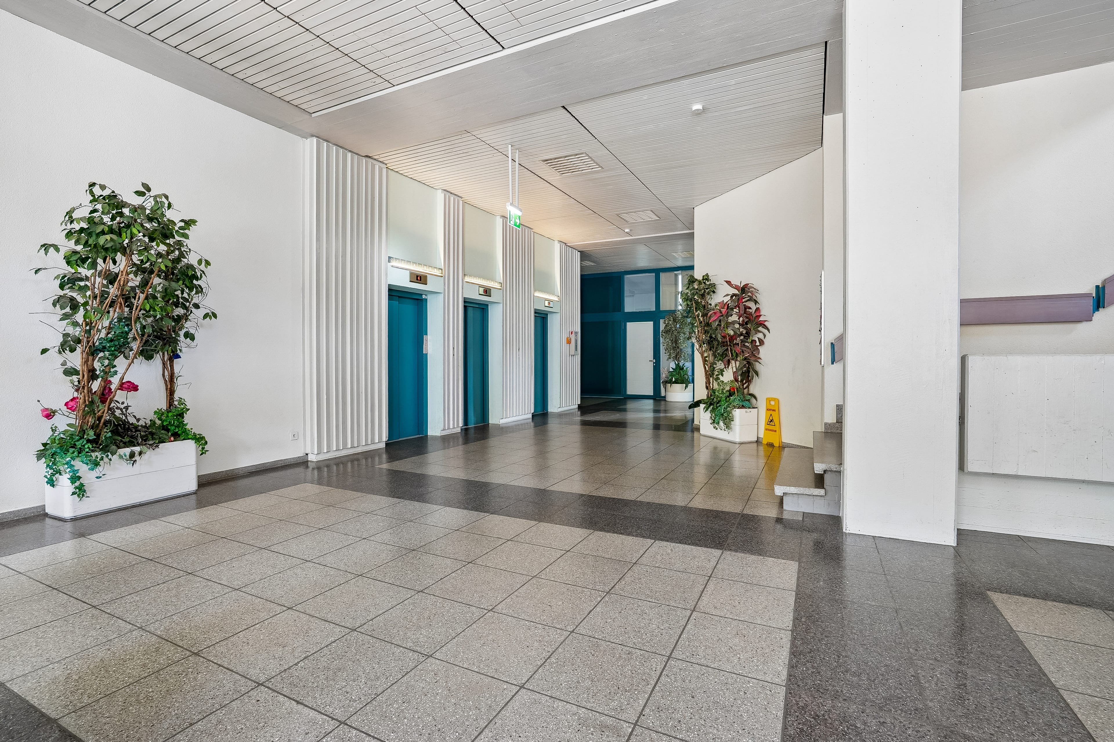 Panoramablick inklusive – Exklusive 2.5-Zimmer-Wohnung in Baden - 15