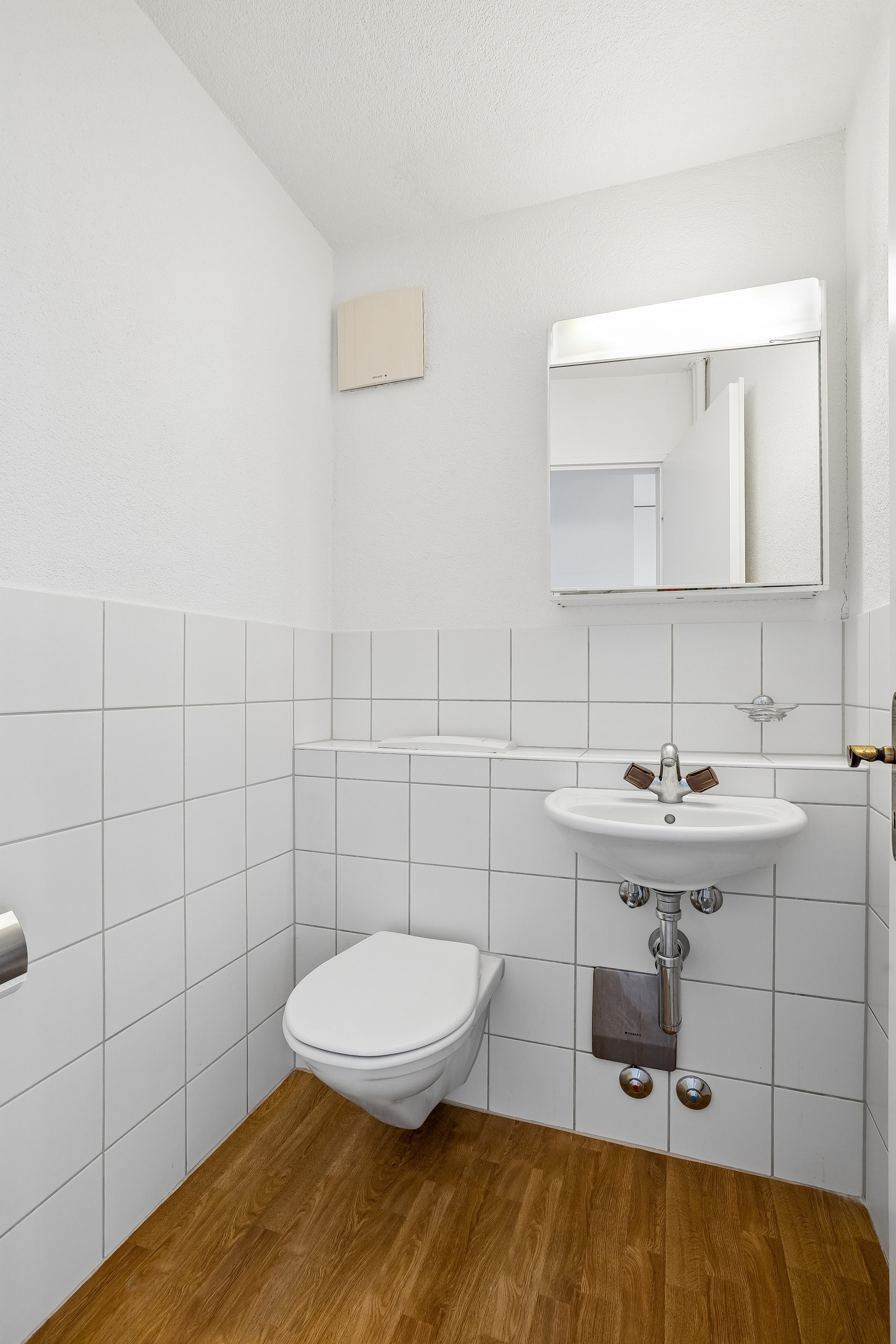 Panoramablick inklusive – Exklusive 2.5-Zimmer-Wohnung in Baden - 10