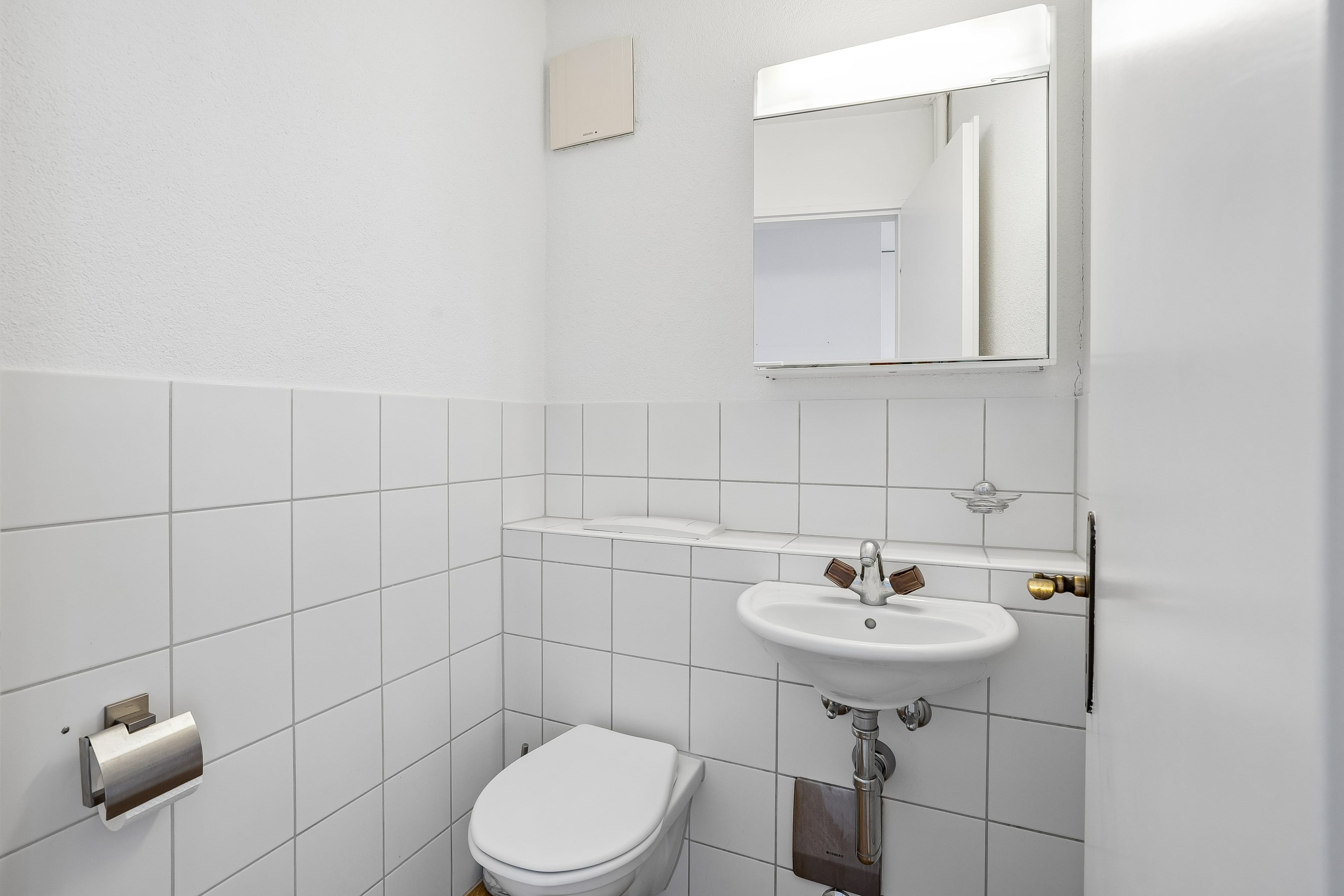 Panoramablick inklusive – Exklusive 2.5-Zimmer-Wohnung in Baden - 12