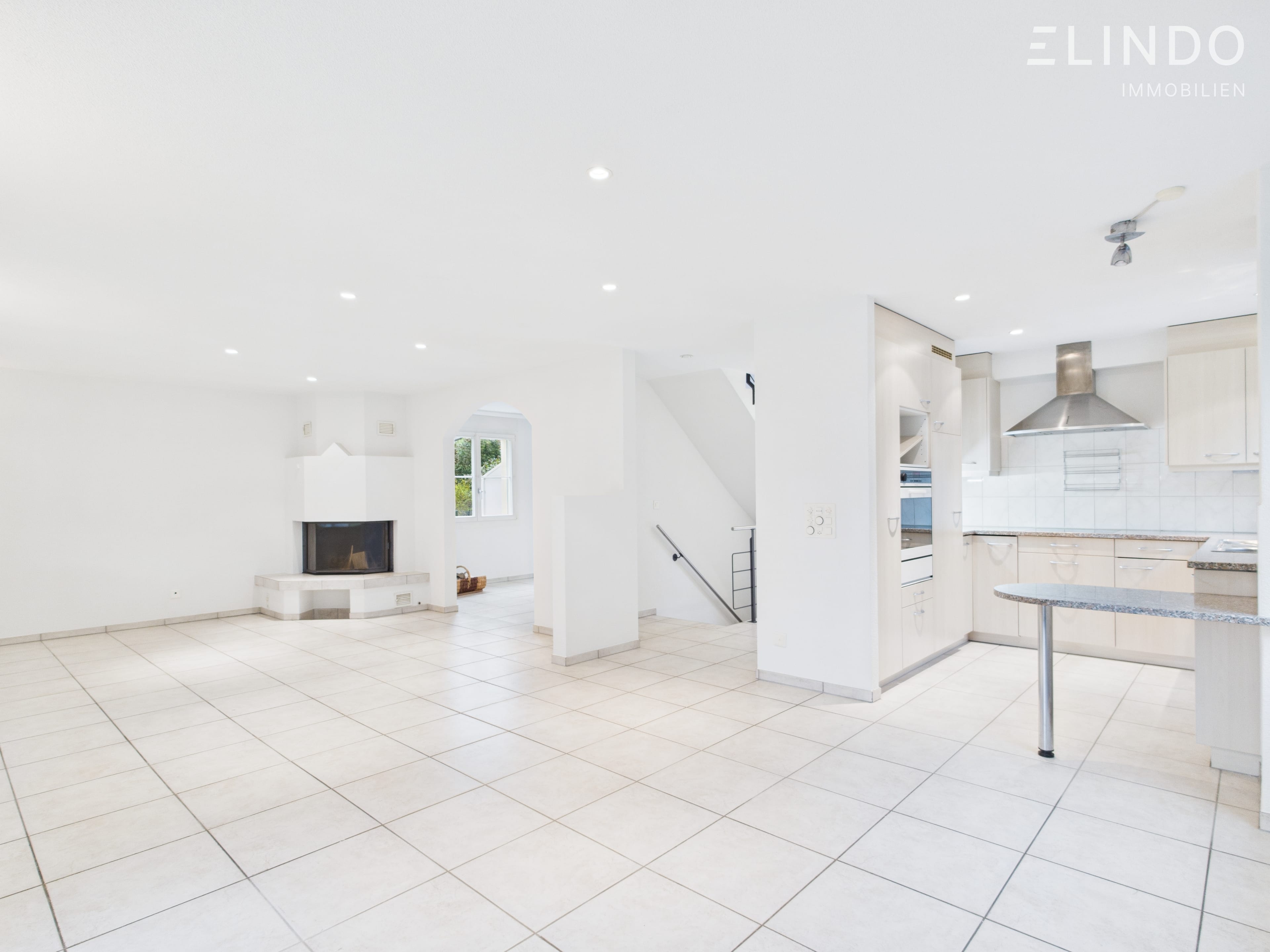 Wohntraum für Familien – 5.5 Zimmer, Pool, Garten & Bergblick - Bild 4