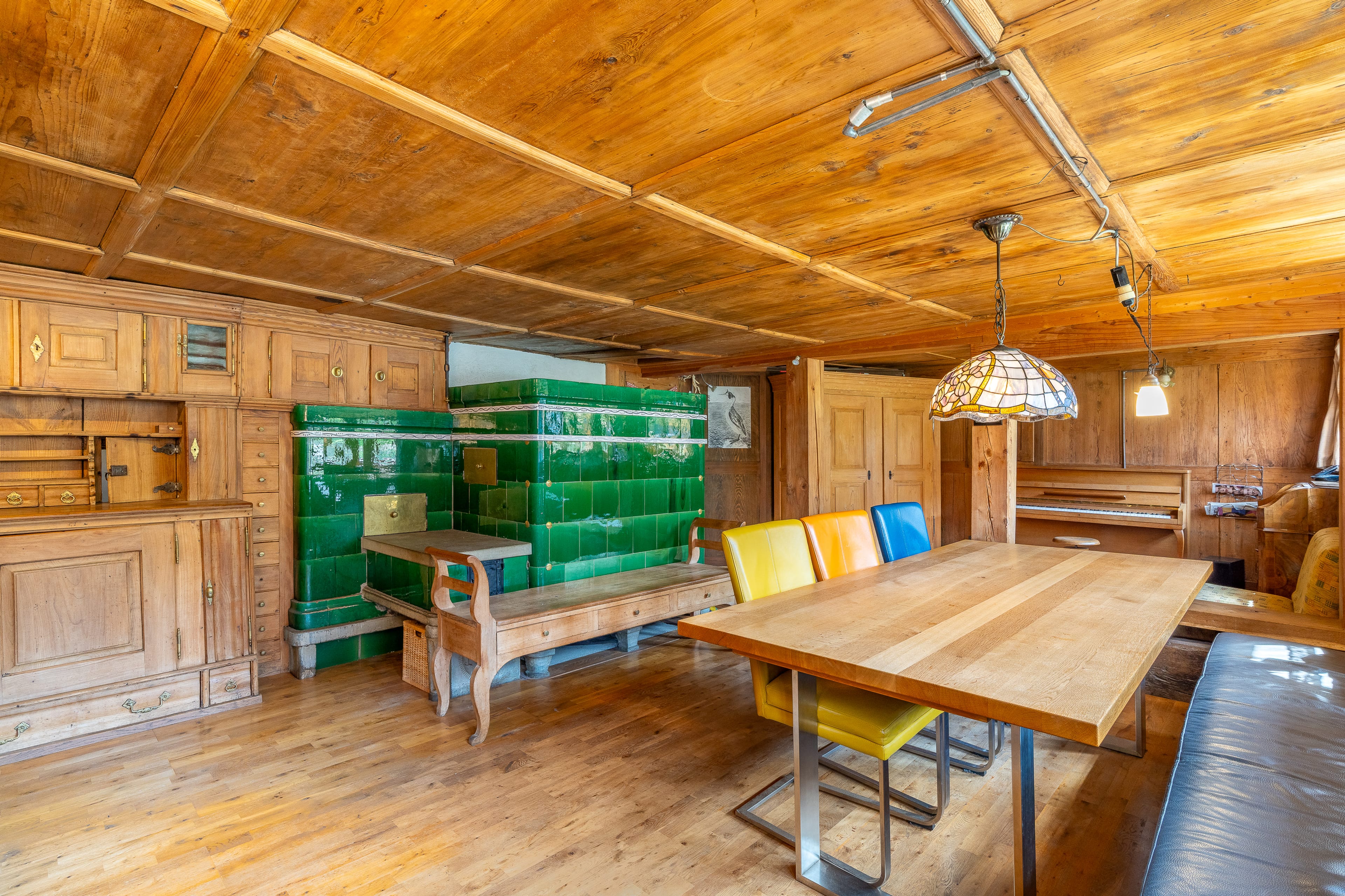 8.5-Zimmer Riegelhaus mit Ausbaupotenzial - Bild 3