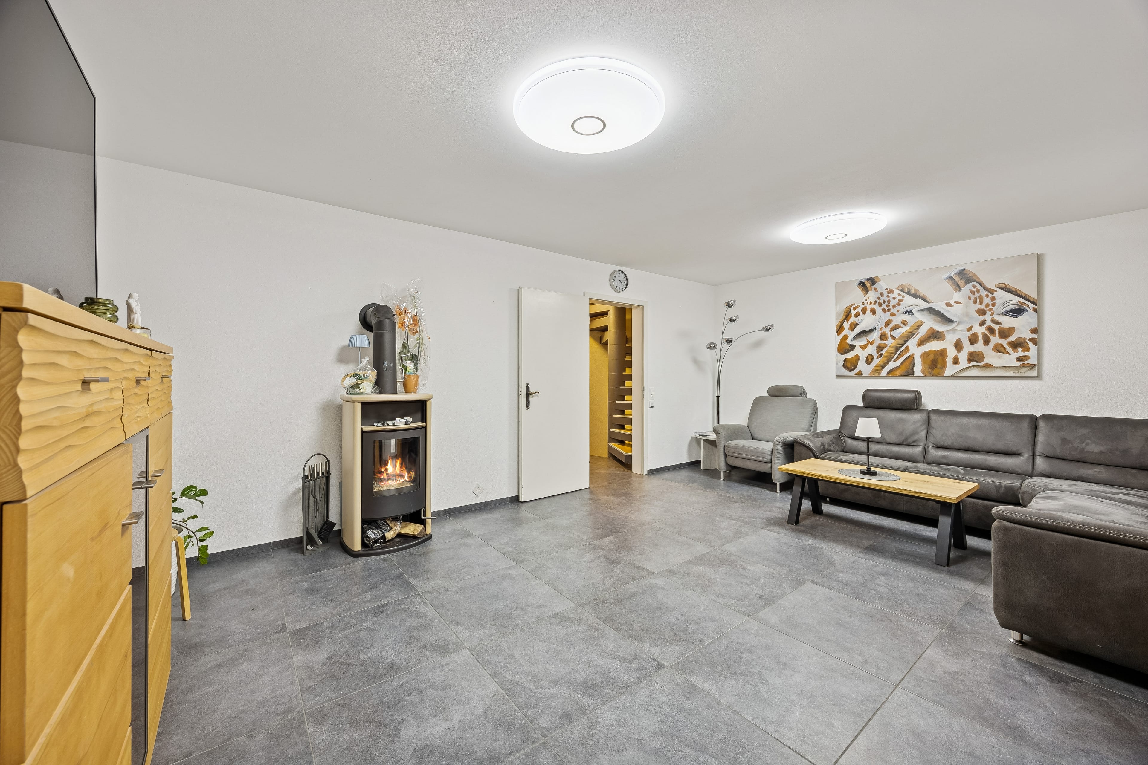 Renoviertes 5.5-Zimmer-Reihenhaus mit 166 m² Gesamtfläche & grosser Terrasse - 4