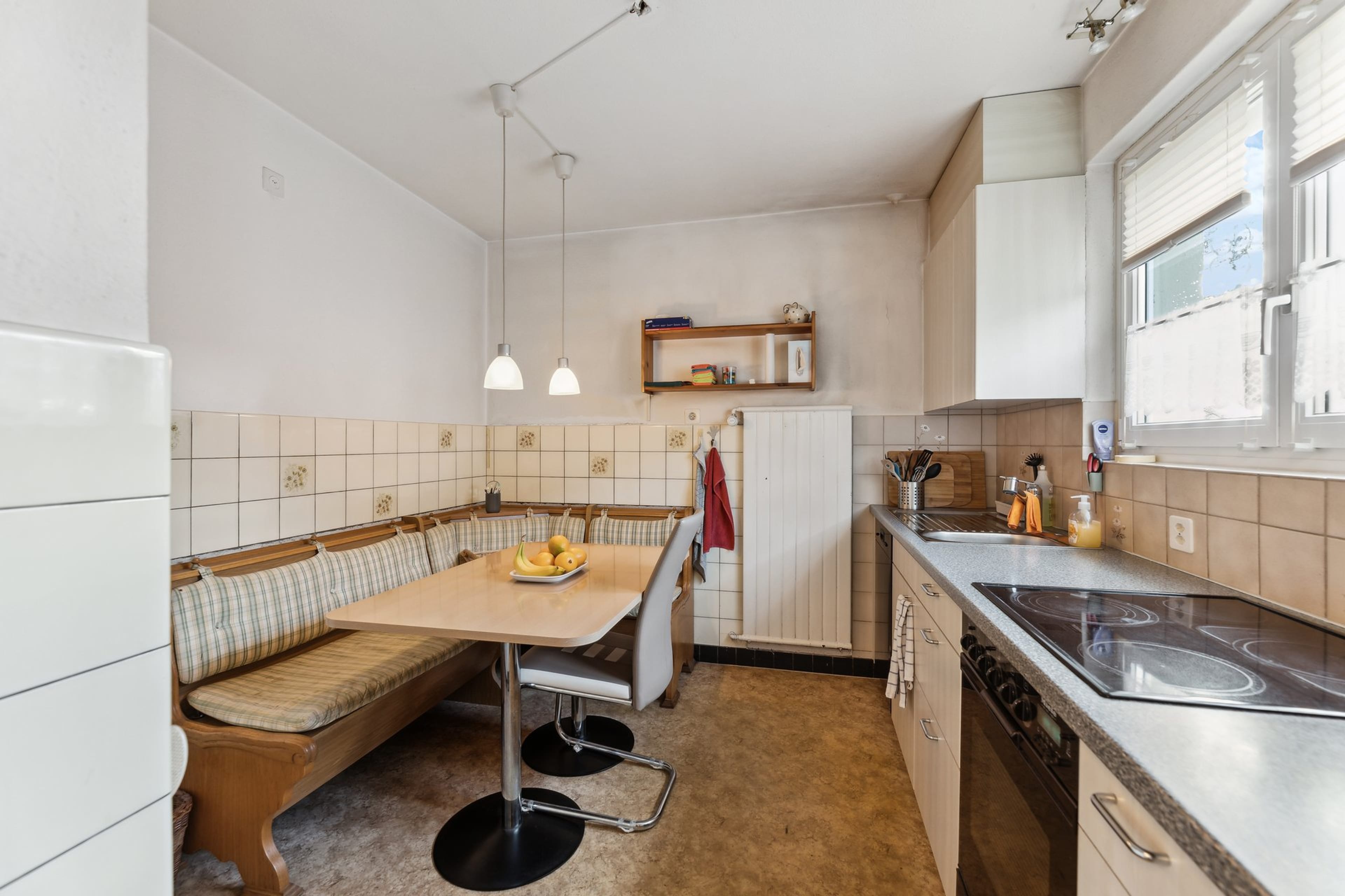 4.5-Zi. Einfamilienhaus mit Garten und Garage in Untersiggenthal - Bild 2