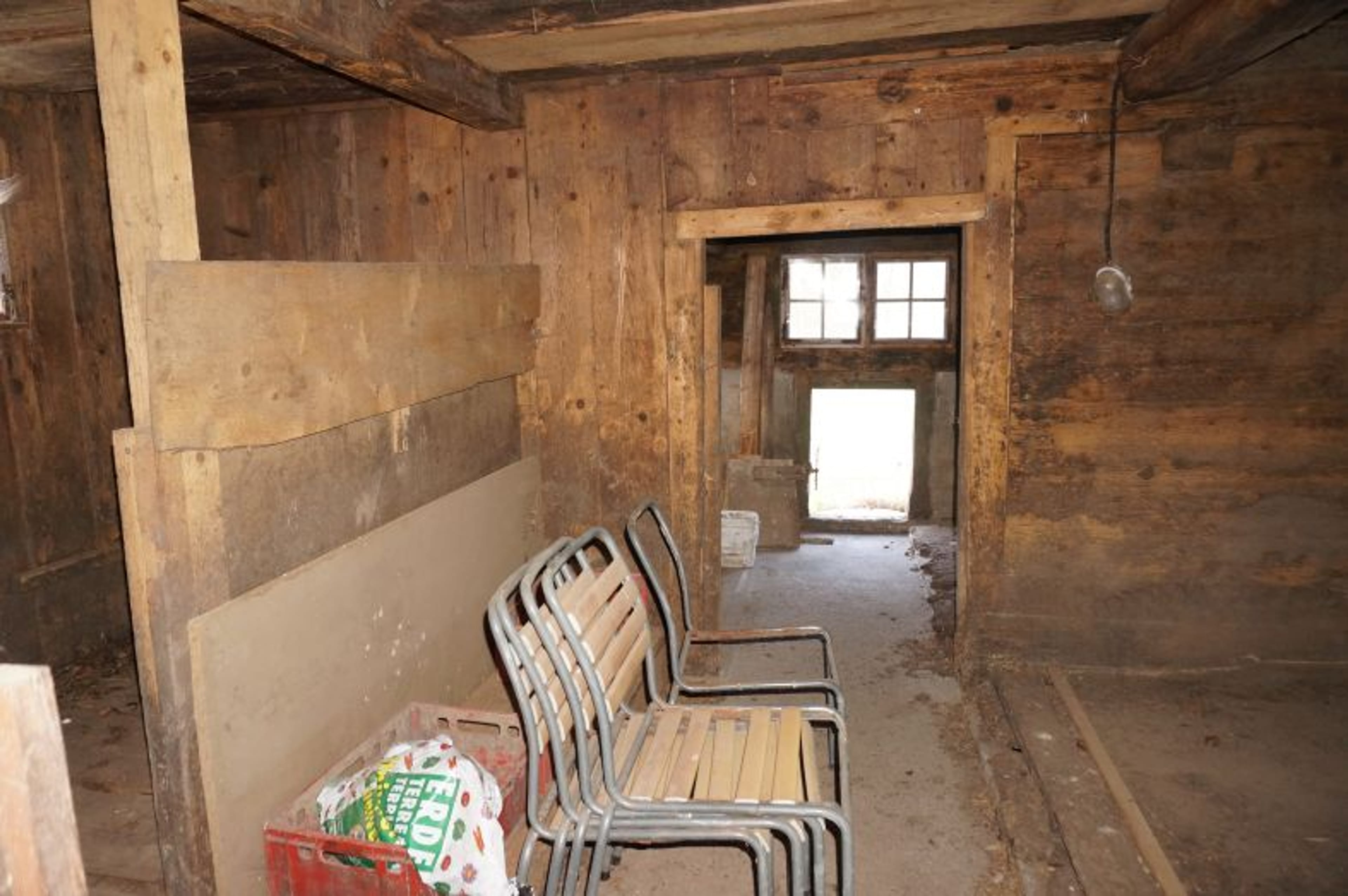Ensemble mit Gasthaus, 2 Wohnungen & Scheune in Nesslau - kaufen - 63