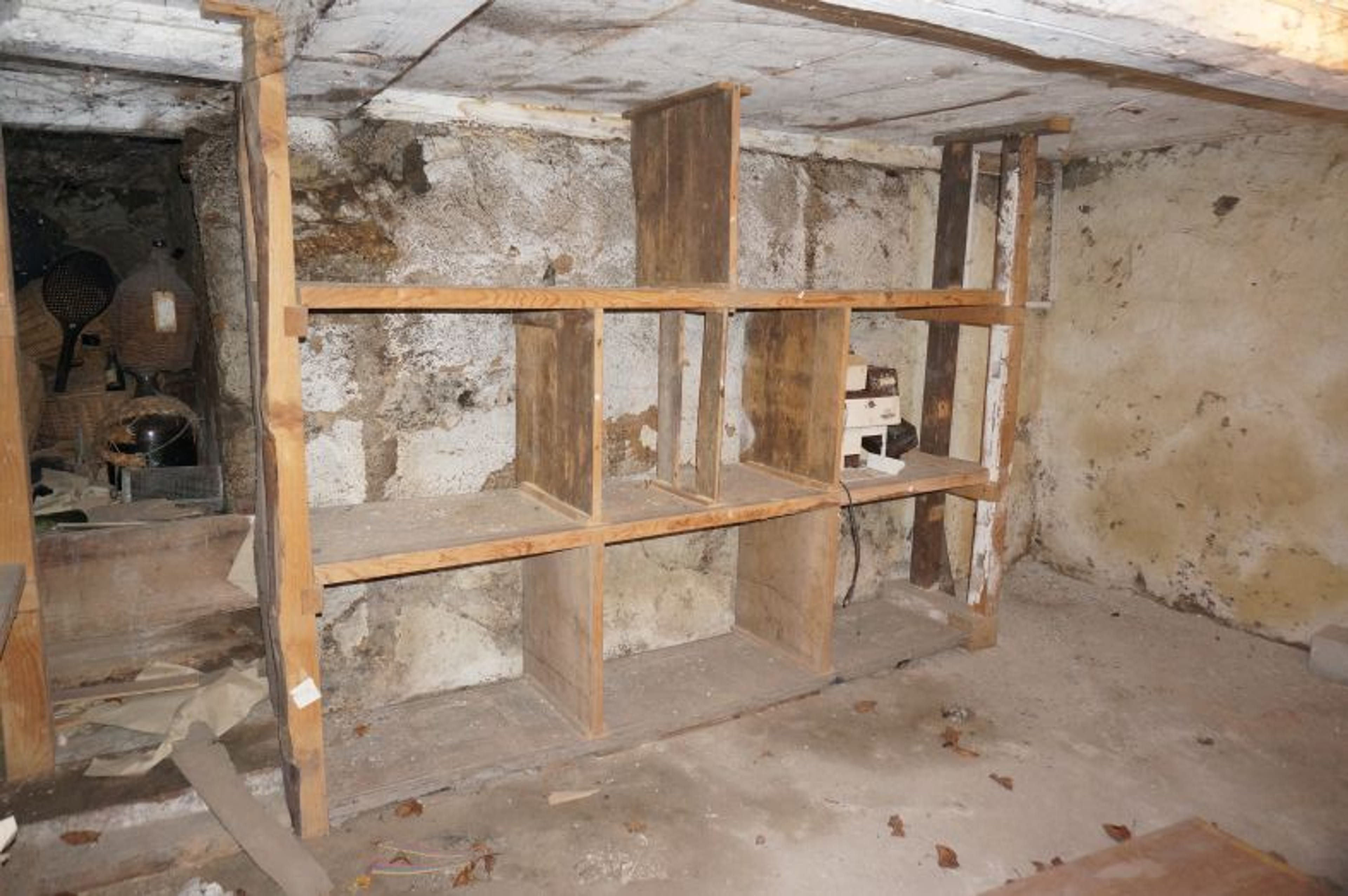 Ensemble mit Gasthaus, 2 Wohnungen & Scheune in Nesslau - kaufen - 62
