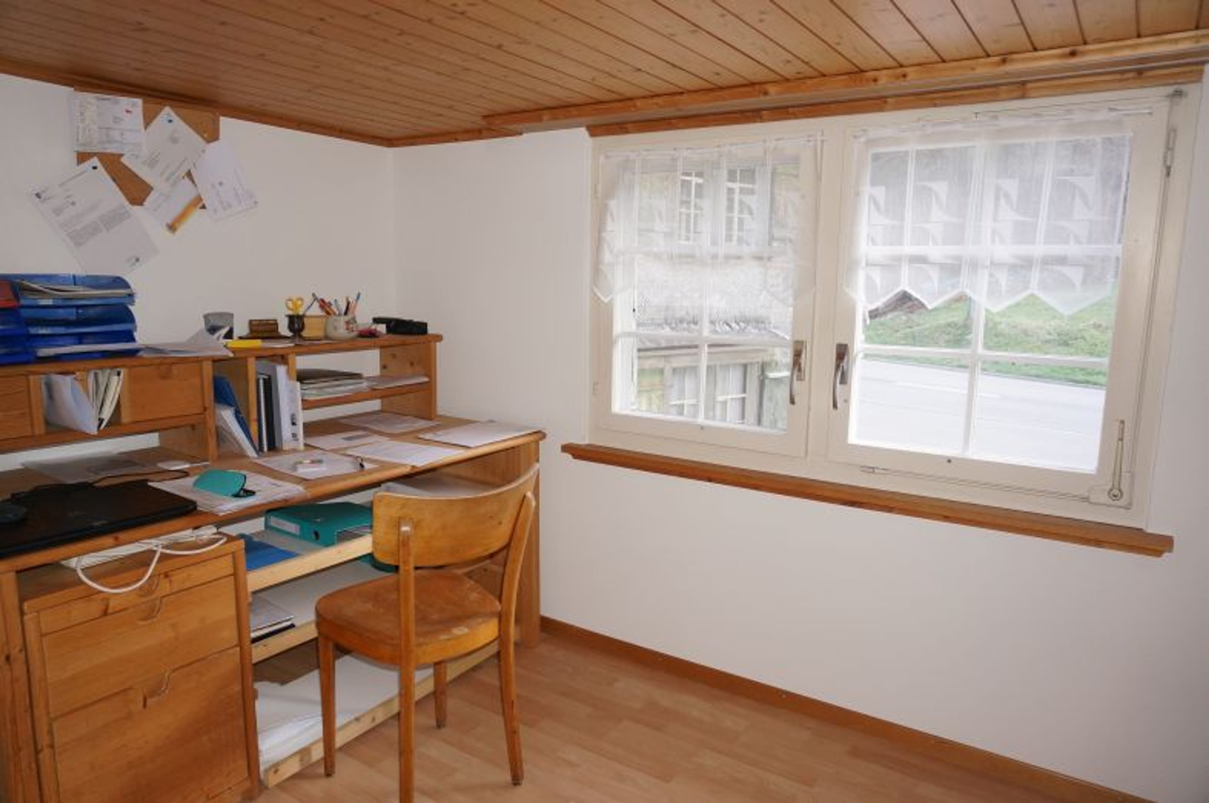 Ensemble mit Gasthaus, 2 Wohnungen & Scheune in Nesslau - kaufen - 50