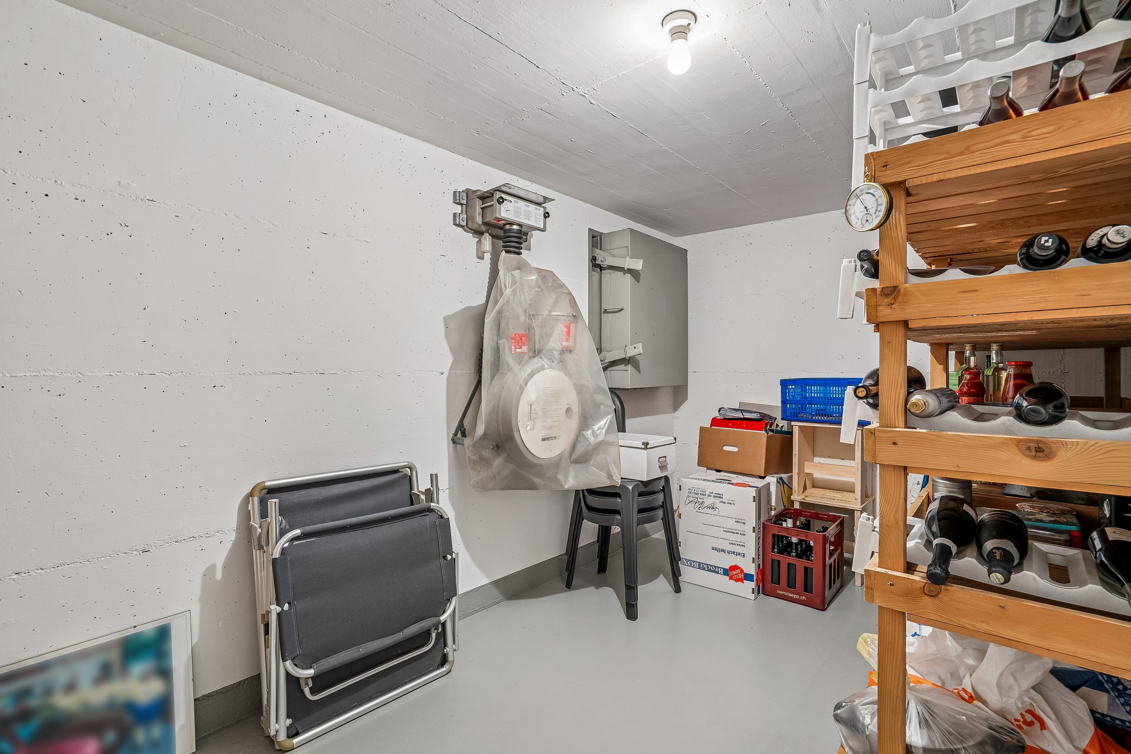 8-Zimmer-Haus mit Wintergarten und Panoramablick auf Gränichen & die Berge - 51