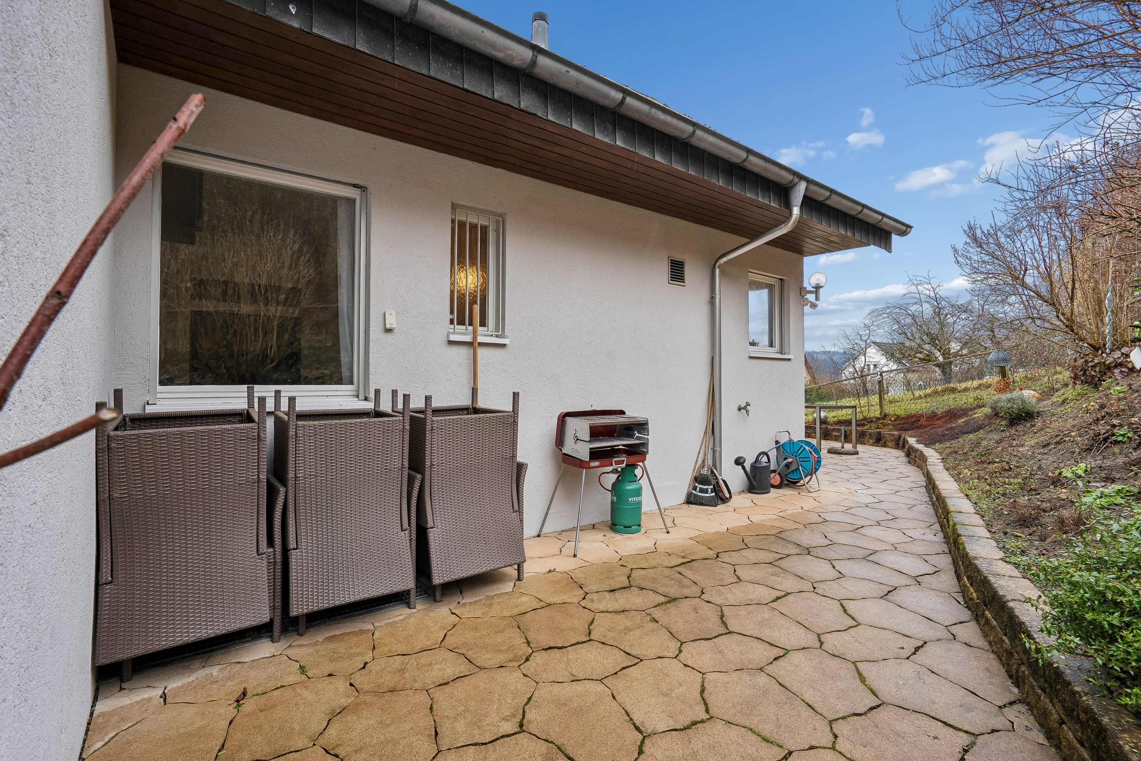 8-Zimmer-Haus mit Wintergarten und Panoramablick auf Gränichen & die Berge - 39