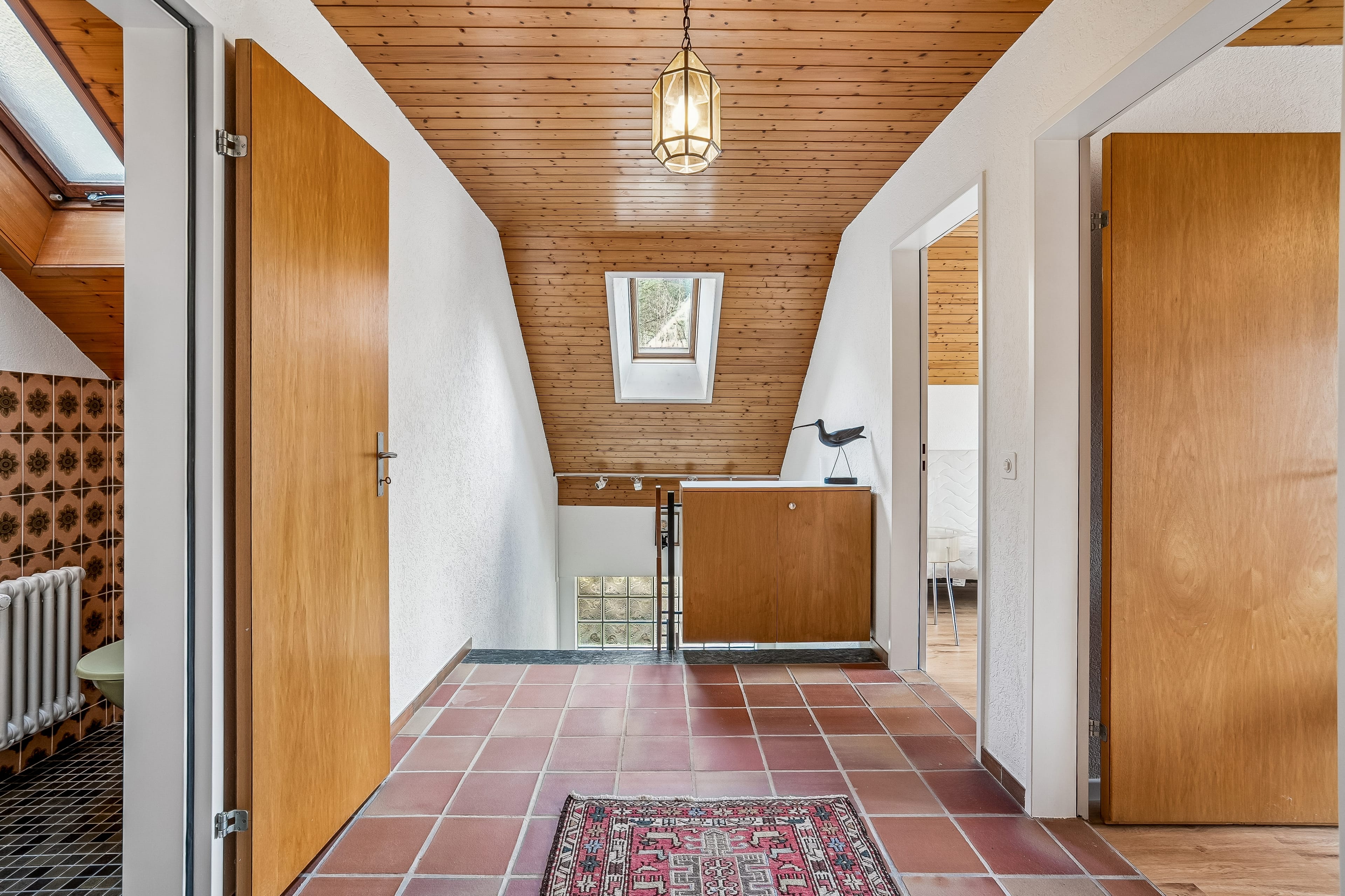 8-Zimmer-Haus mit Wintergarten und Panoramablick auf Gränichen & die Berge - 30