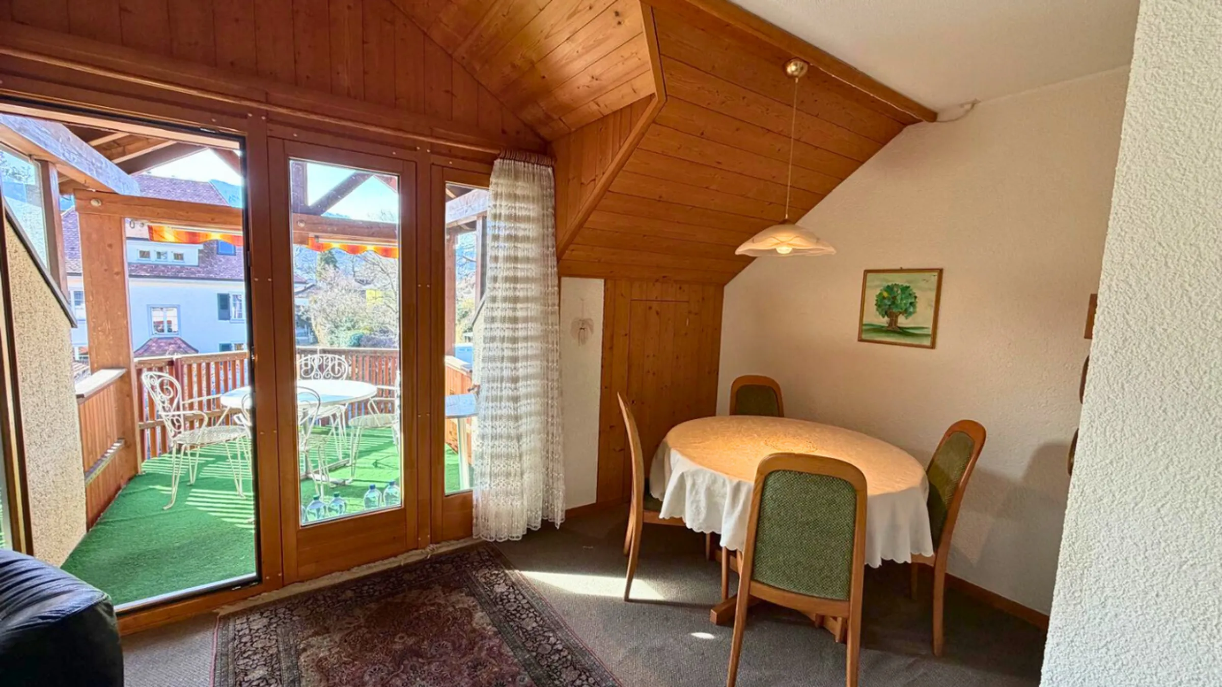 3.5-Zimmer-Dachwohnung mit Loggia und Ofen in Thun kaufen - Bild 6