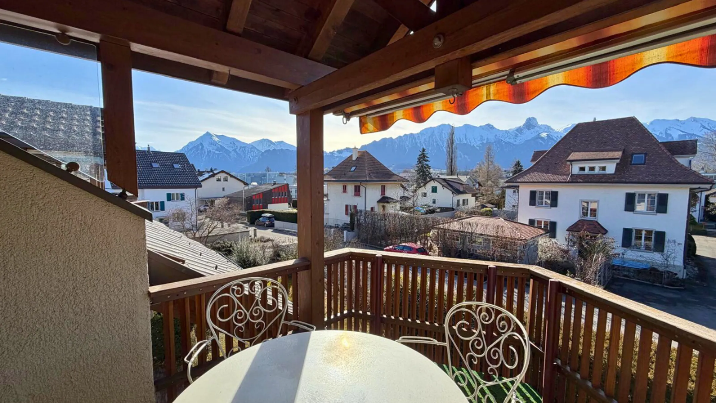 3.5-Zimmer-Dachwohnung mit Loggia und Ofen in Thun kaufen - 11