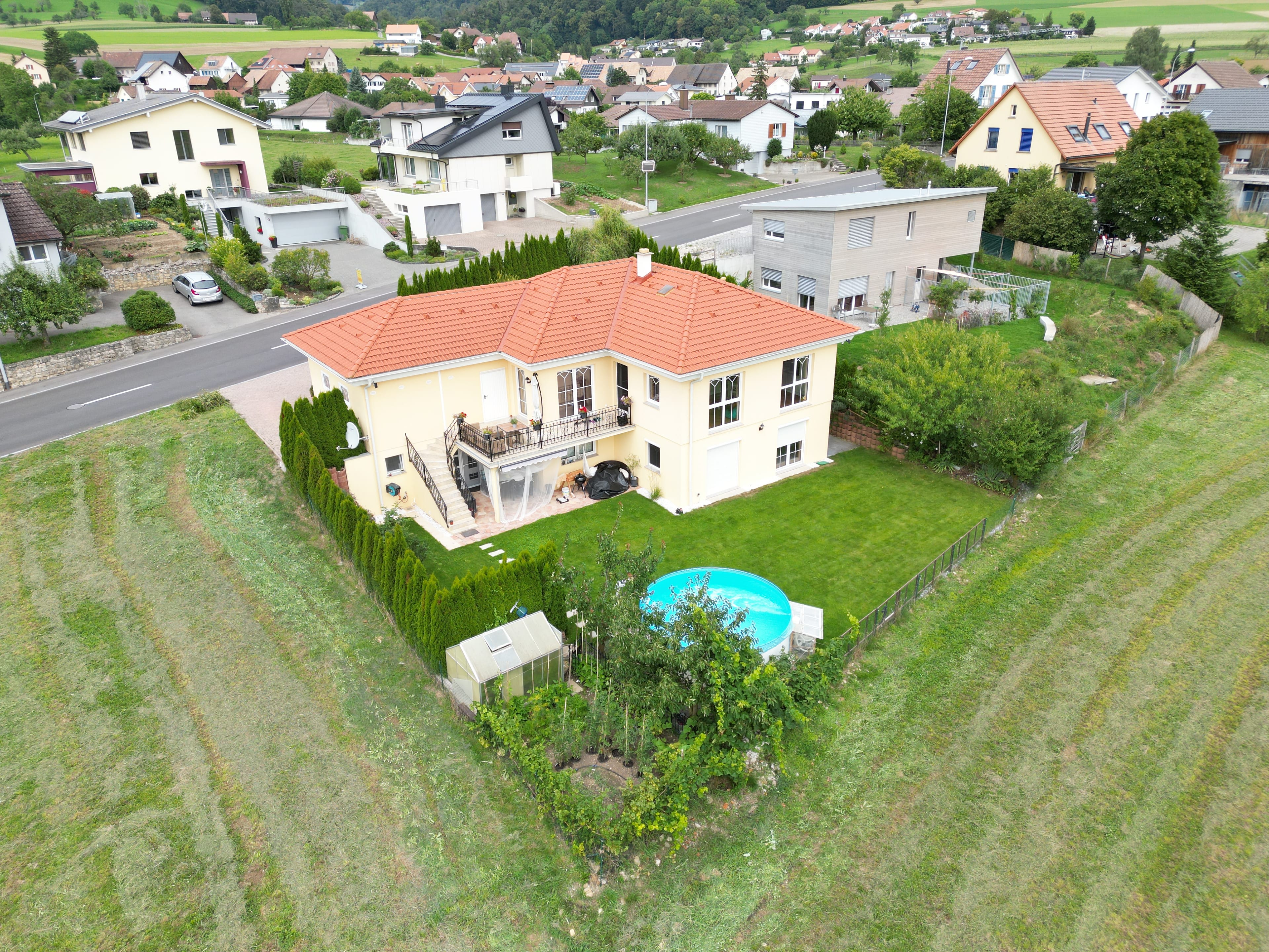 8.5-Zi.-EFH mit Pool und Weitsicht in Stüsslingen - 21