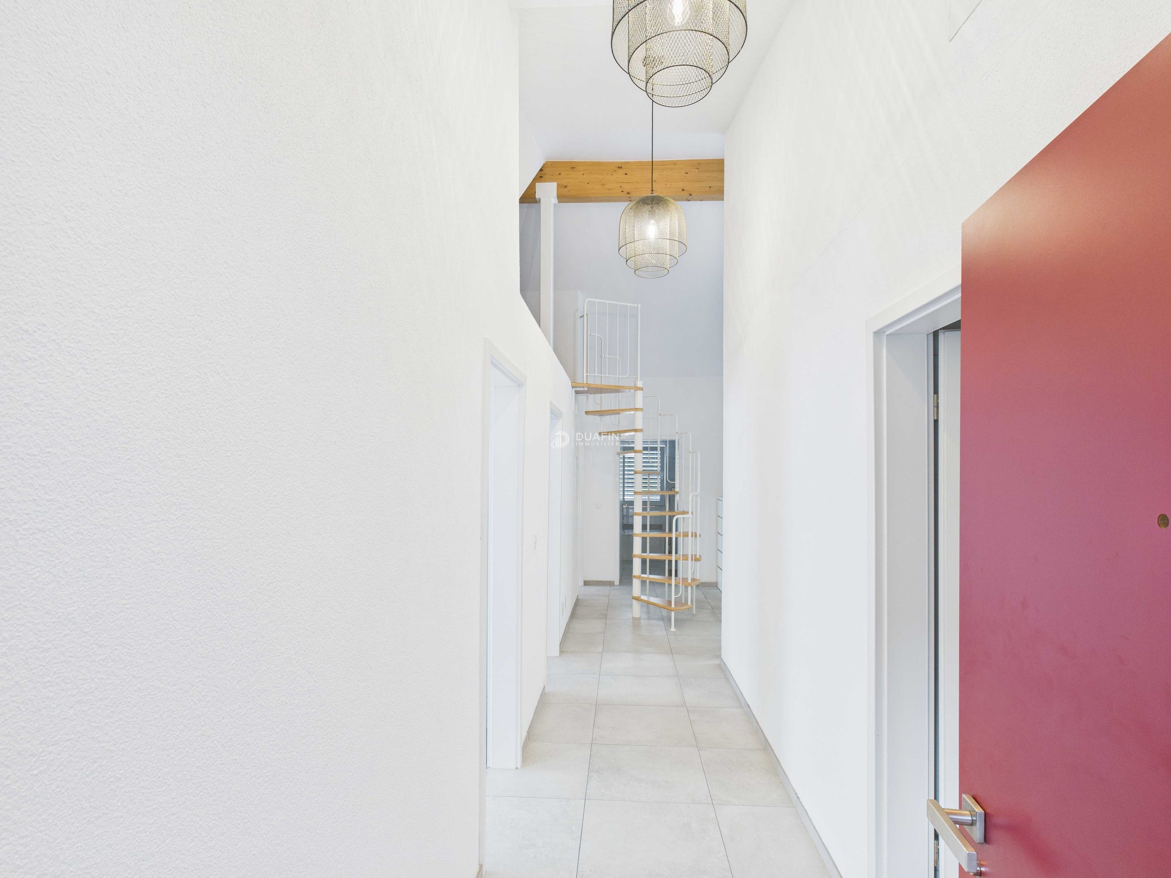 3-Familienhaus, saniert 2021, mit 2 Garagen in Trimbach - 11