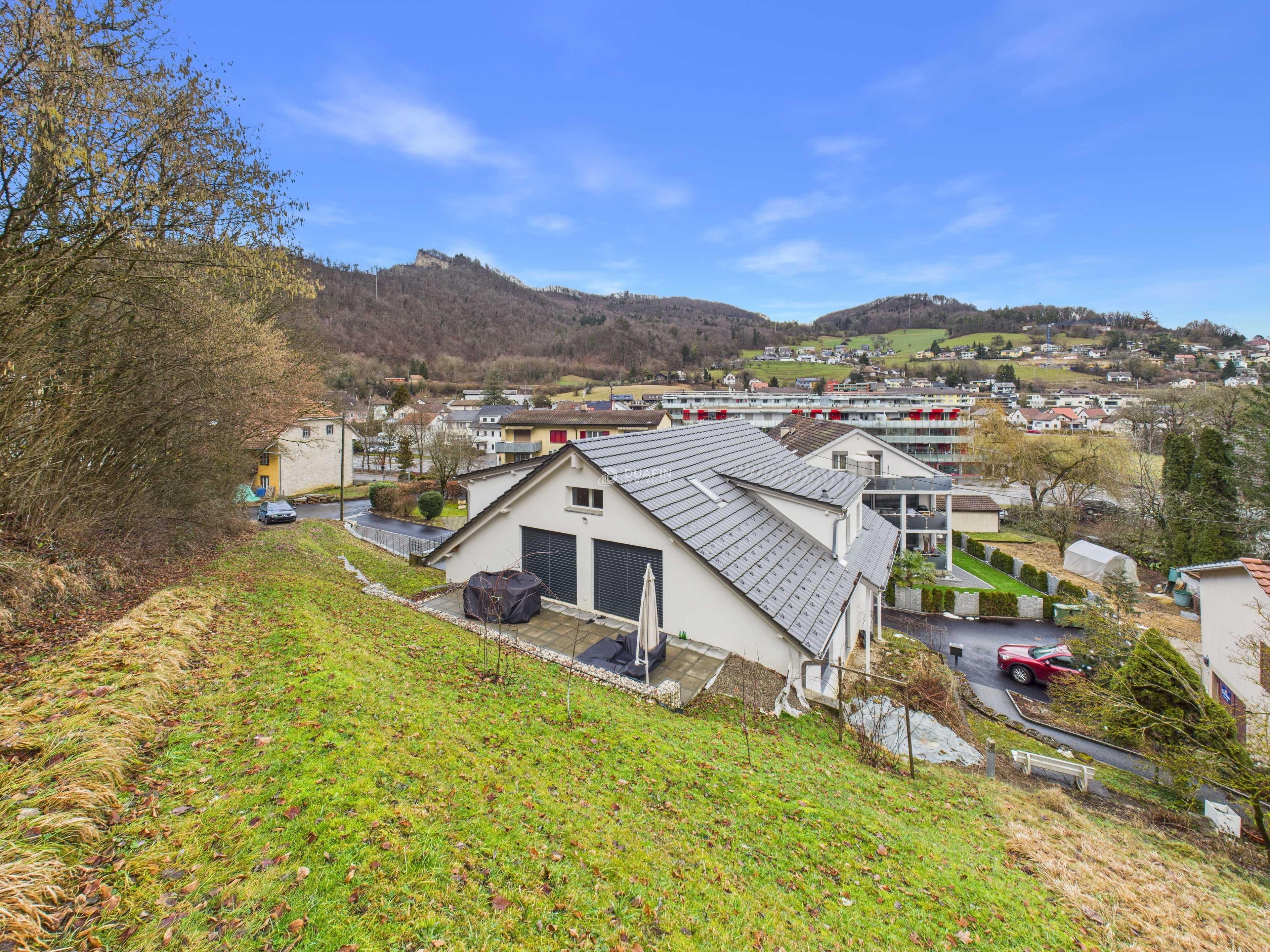 3-Familienhaus, saniert 2021, mit 2 Garagen in Trimbach - 21
