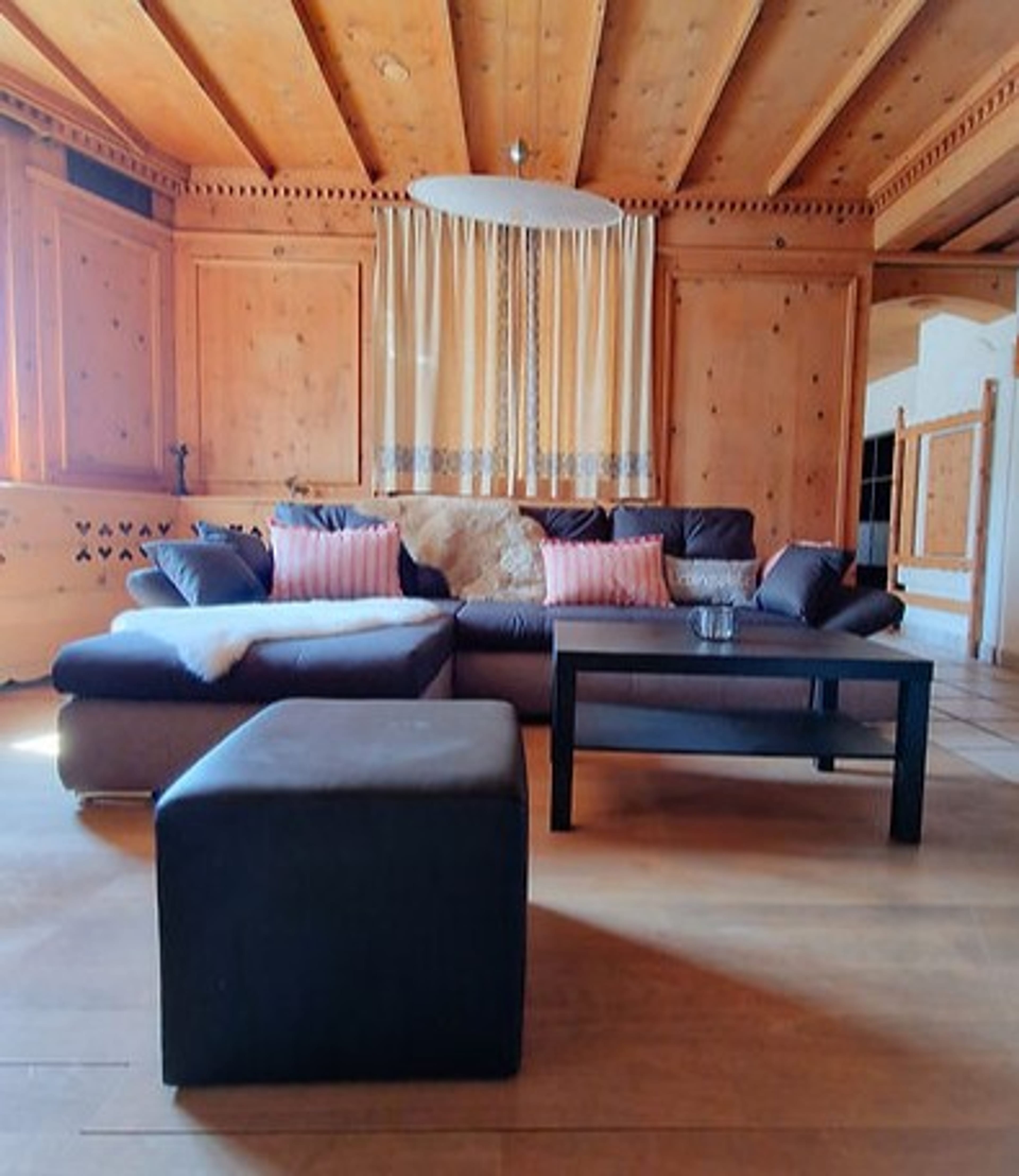 Saniertes MFH mit 11 Einheiten in Davos - zentrale Lage, kaufen - 9