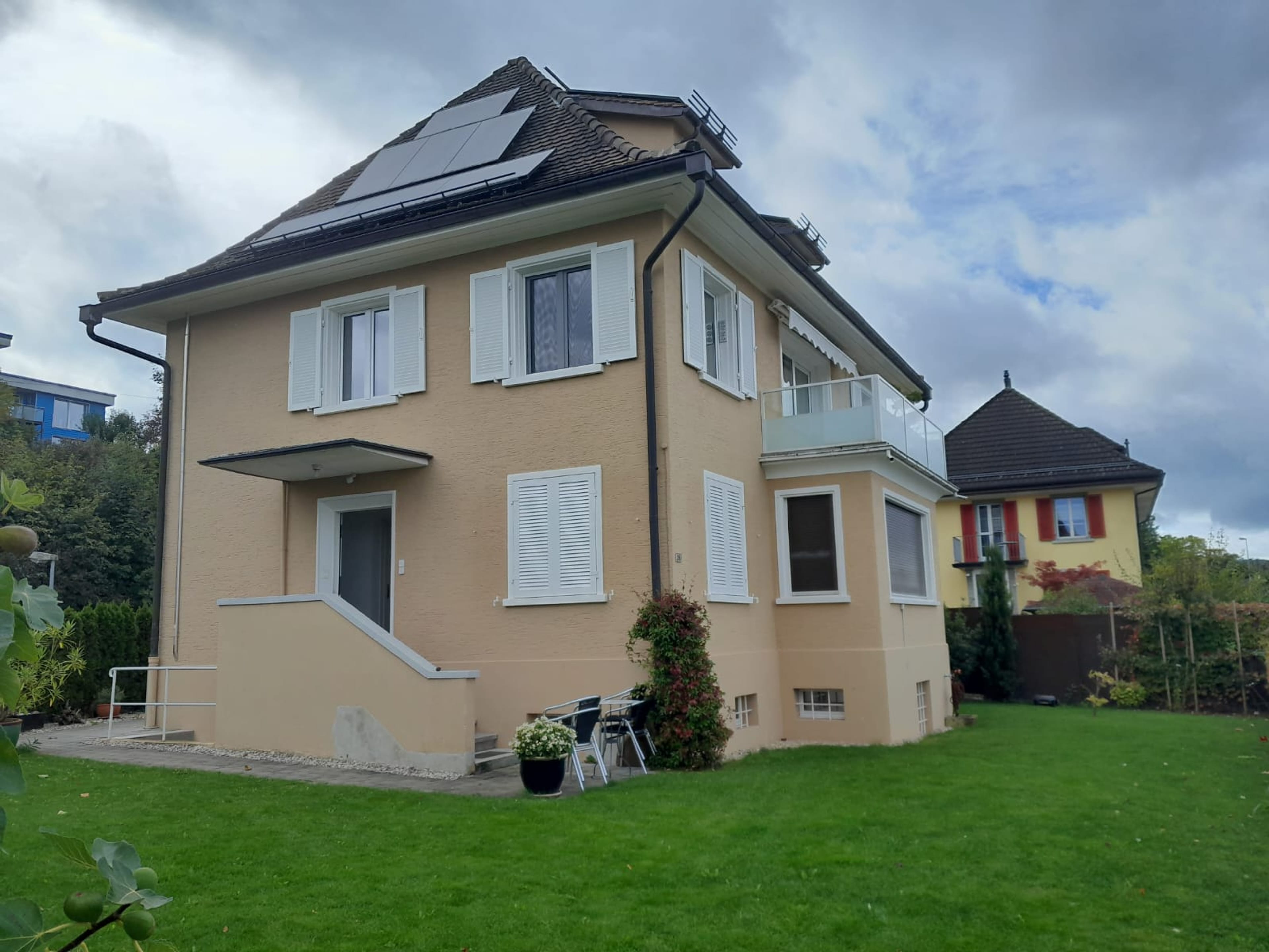 Saniertes 2-Familienhaus mit Seesicht in Steckborn - 8 Zimmer - 5