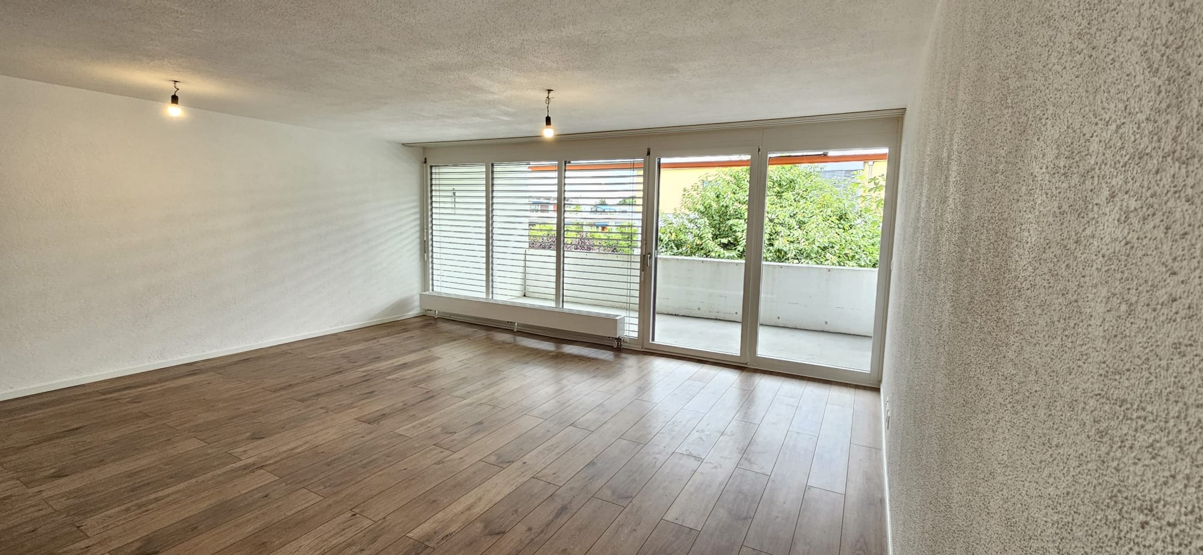 Sanierte 2.5-Zi.-Wohnung mit Balkon in Hausen AG mieten - 7
