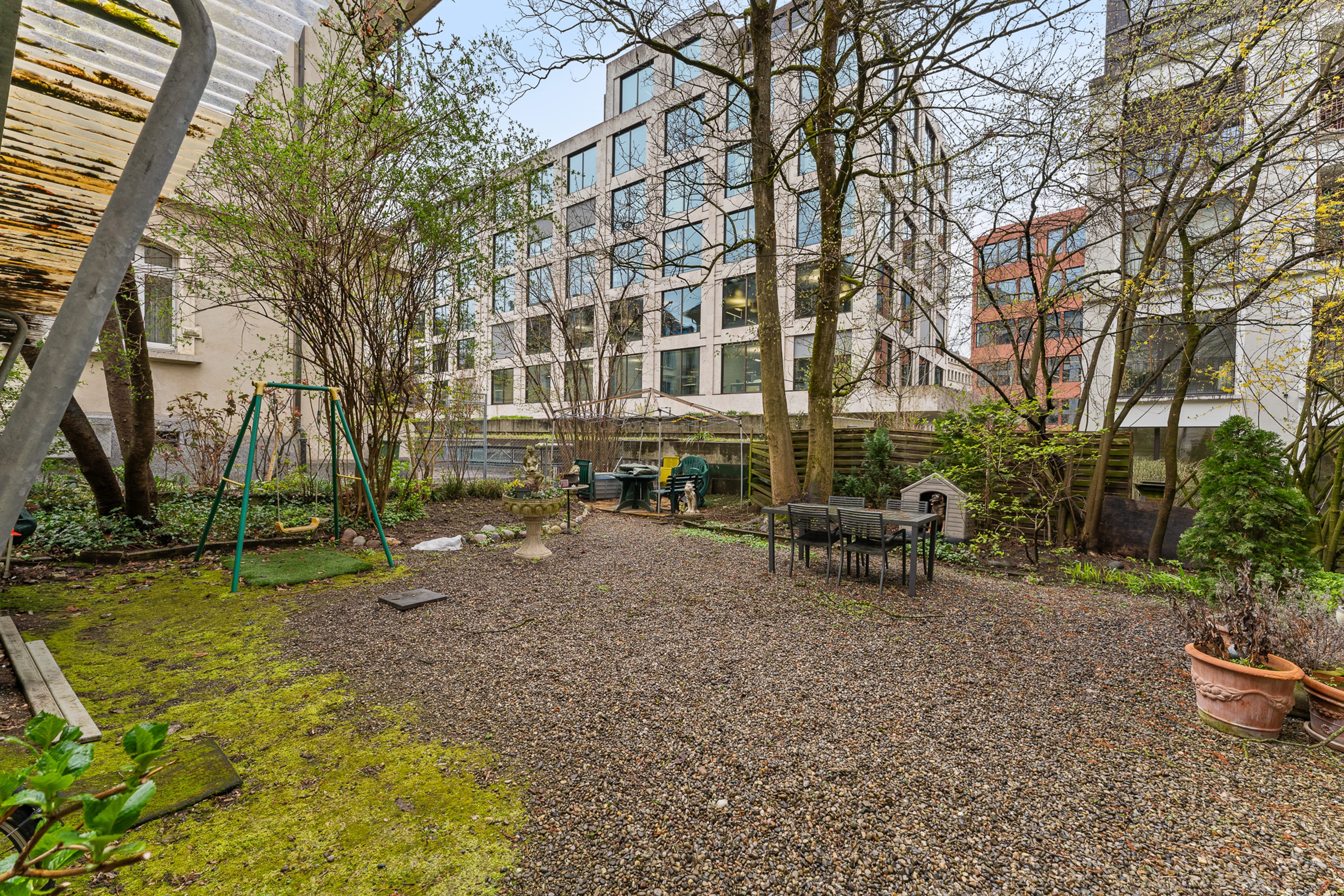 Historische Stadtvilla mit 6 Einheiten und Dachterrasse in Zürich Enge - kaufen - Bild 4