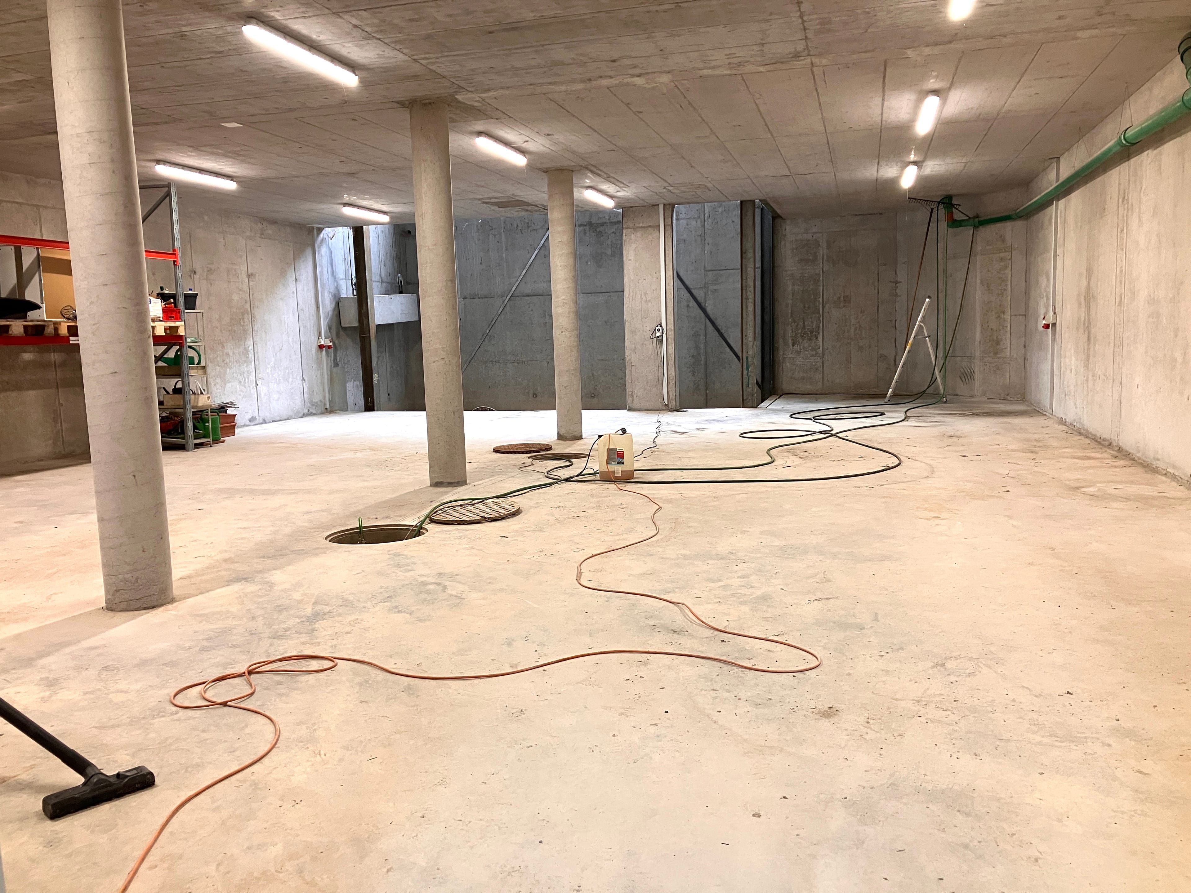 Baubewilligtes 2-Wohnungs-Projekt mit grosser Halle und 2’705 m³ Gebäudevolumen - 8