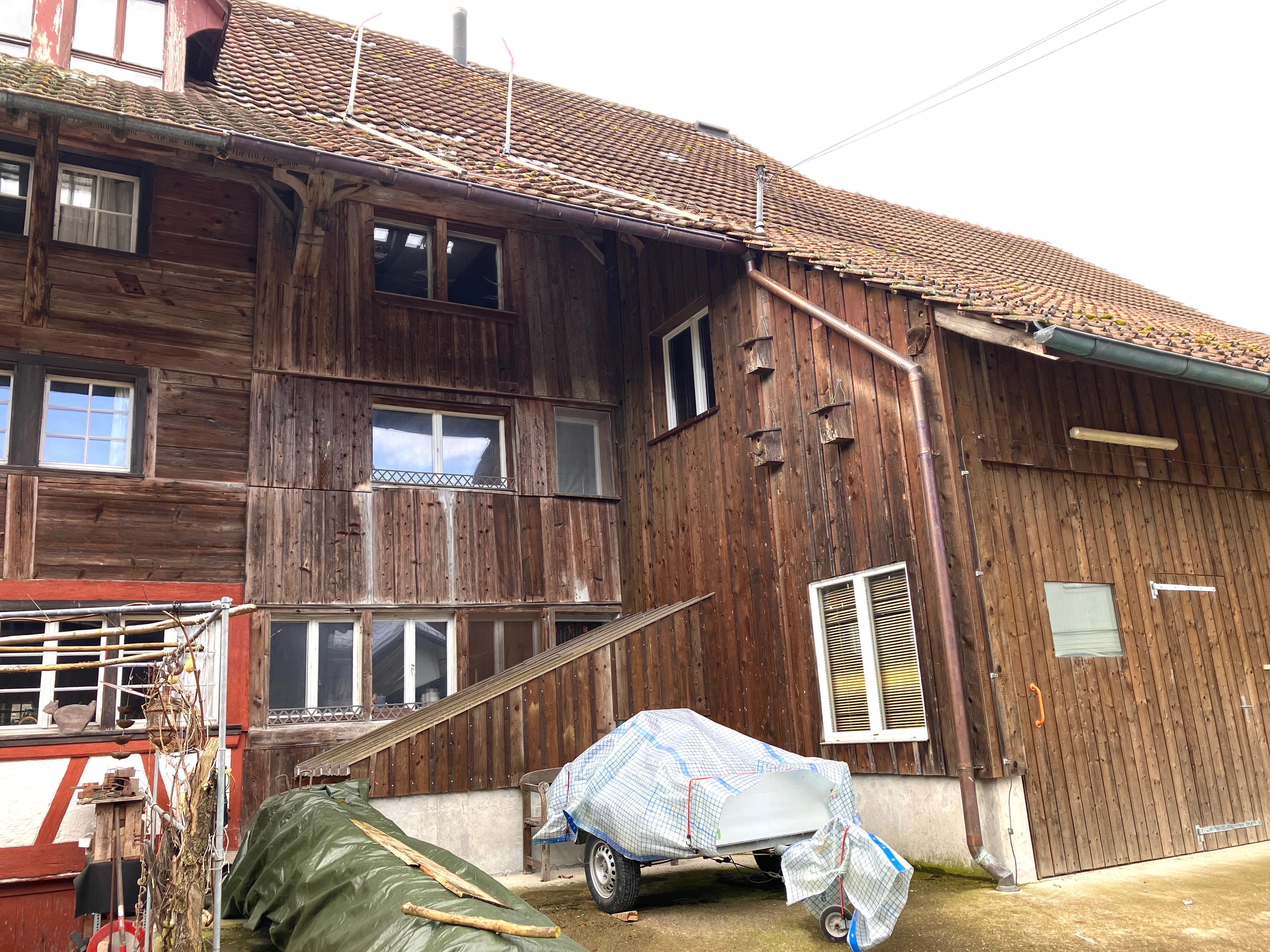 Baubewilligtes 2-Wohnungs-Projekt mit grosser Halle und 2’705 m³ Gebäudevolumen - 23