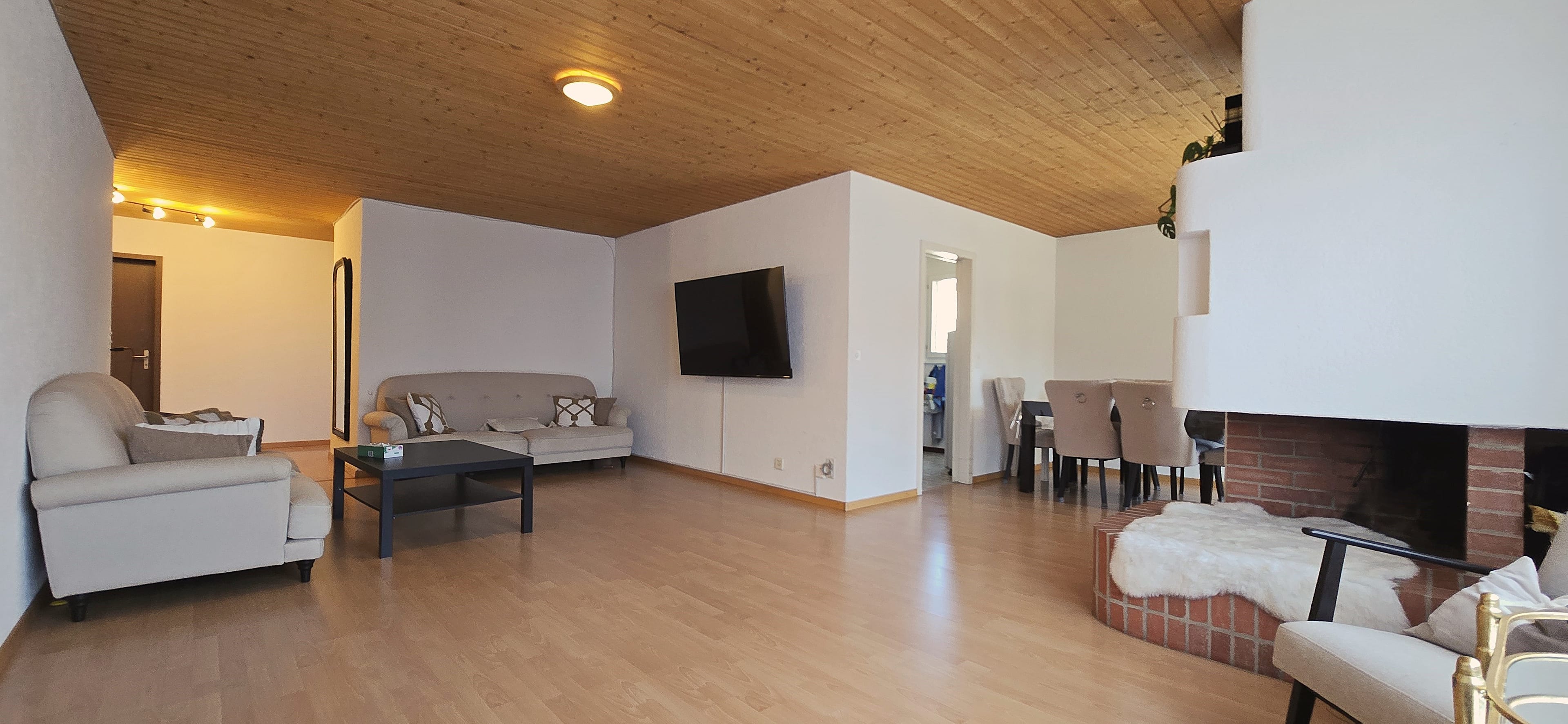 Helle 4.5-Zimmer-Wohnung mit Panoramabalkon in Bern Bümpliz – Ihr neues Zuhause mit Weitblick - Bild 4