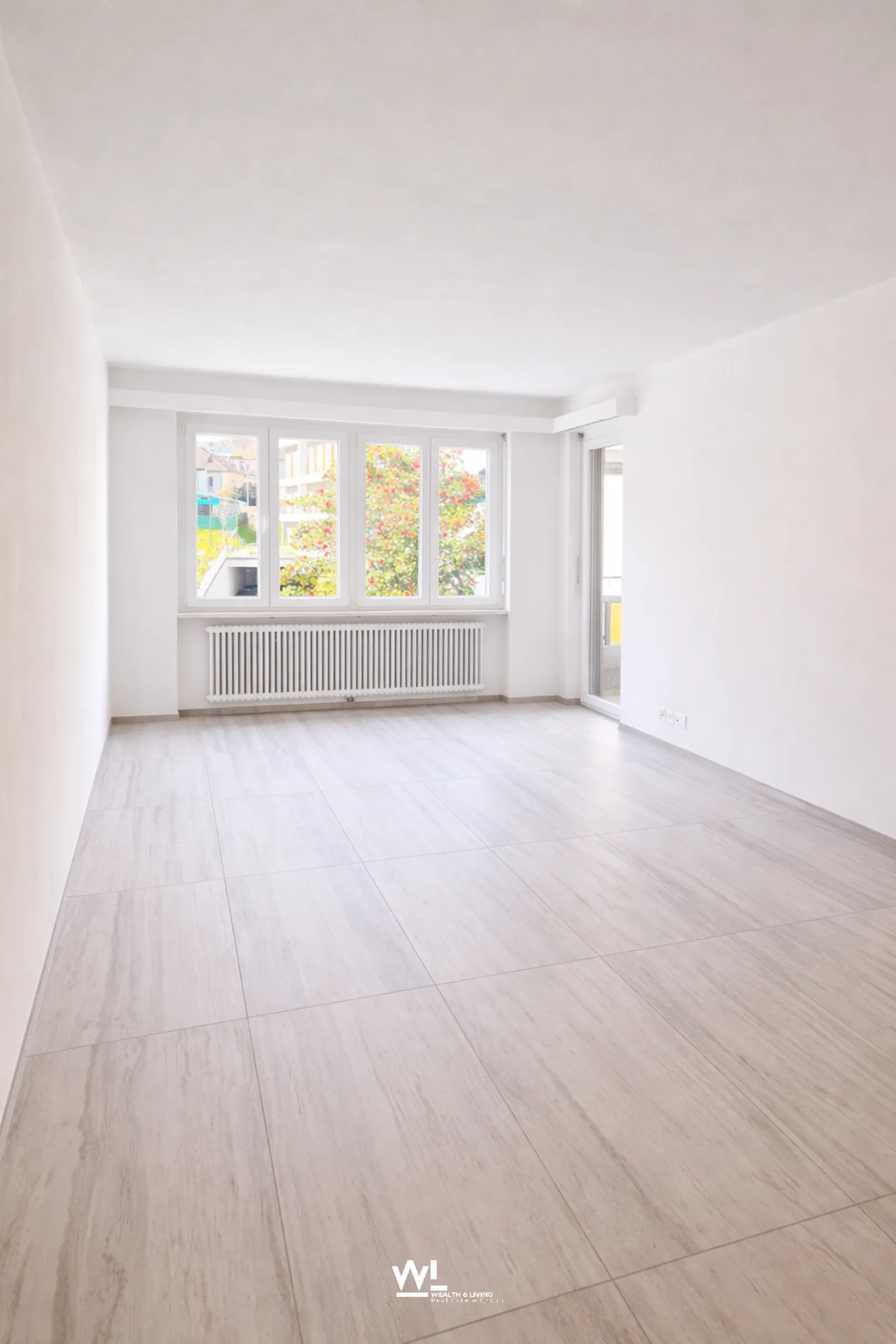 Grosszügige 2.5-Zimmer Ferienwohnung in Losone - Bild 1