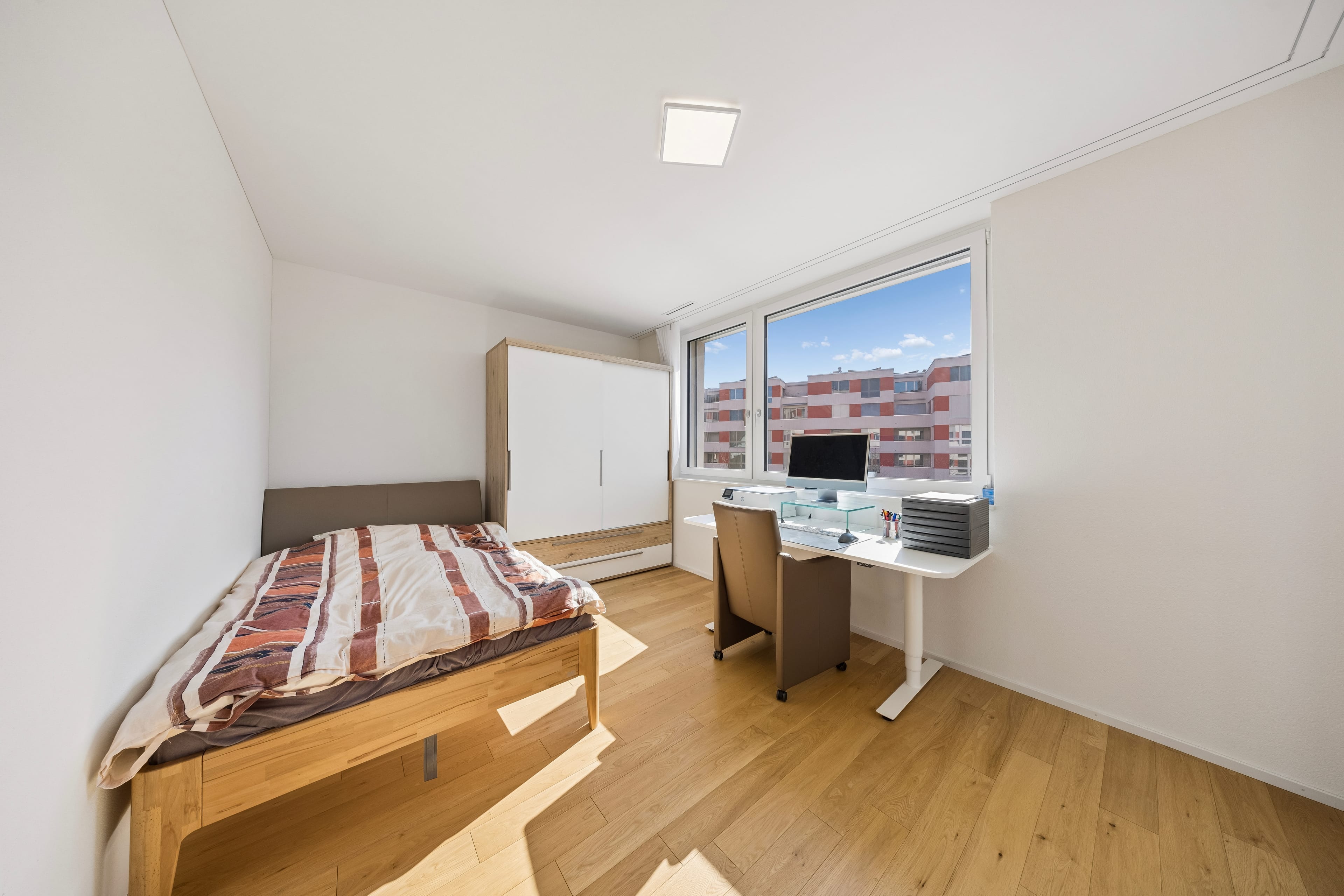 Helle 4.5-Zimmerwohnung mit zwei Loggien in Romanshorn kaufen - 16