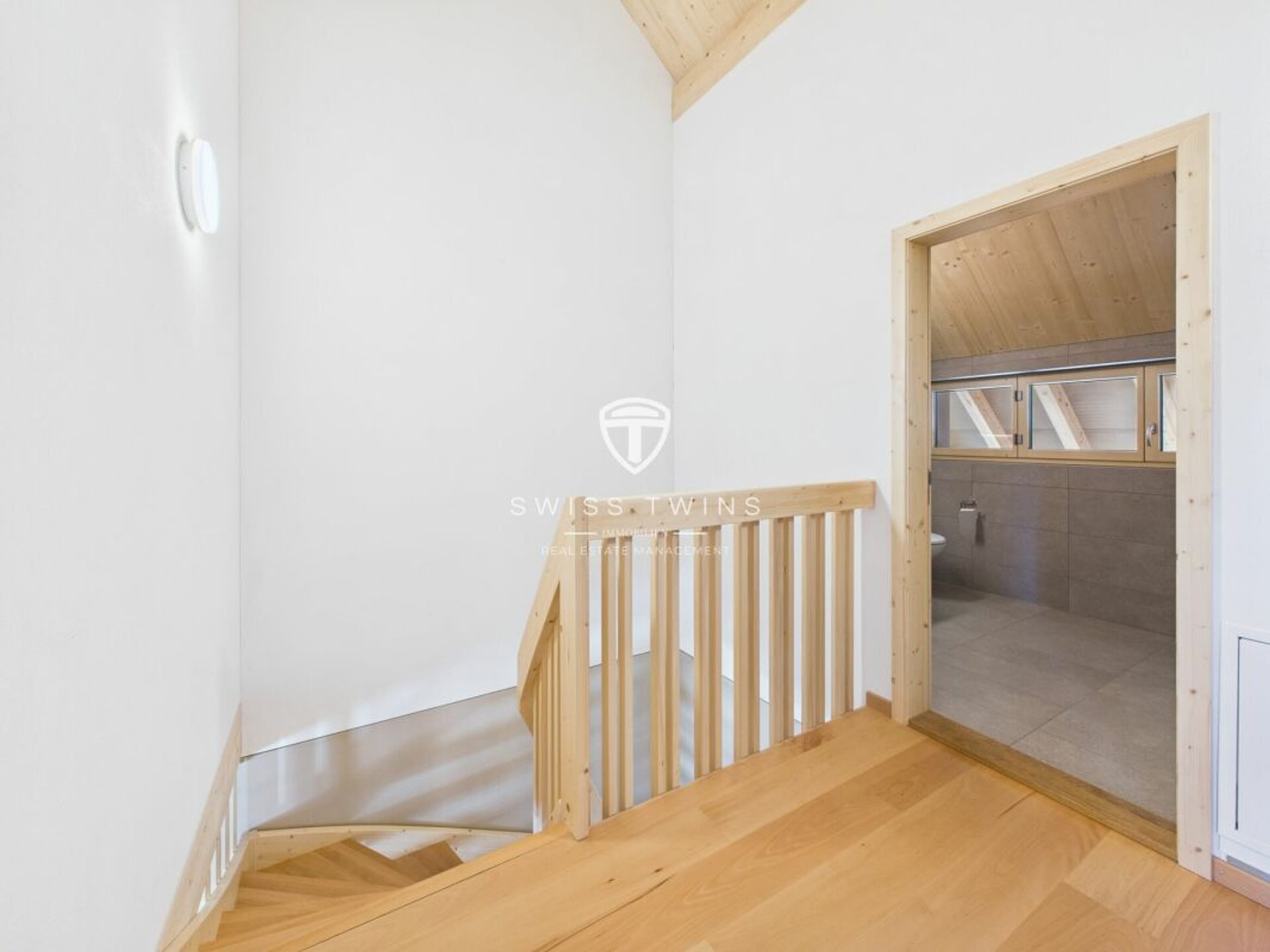 4.5-Zimmer-Maisonette mit Balkon und A-Energie in Schlatt ZH - 7