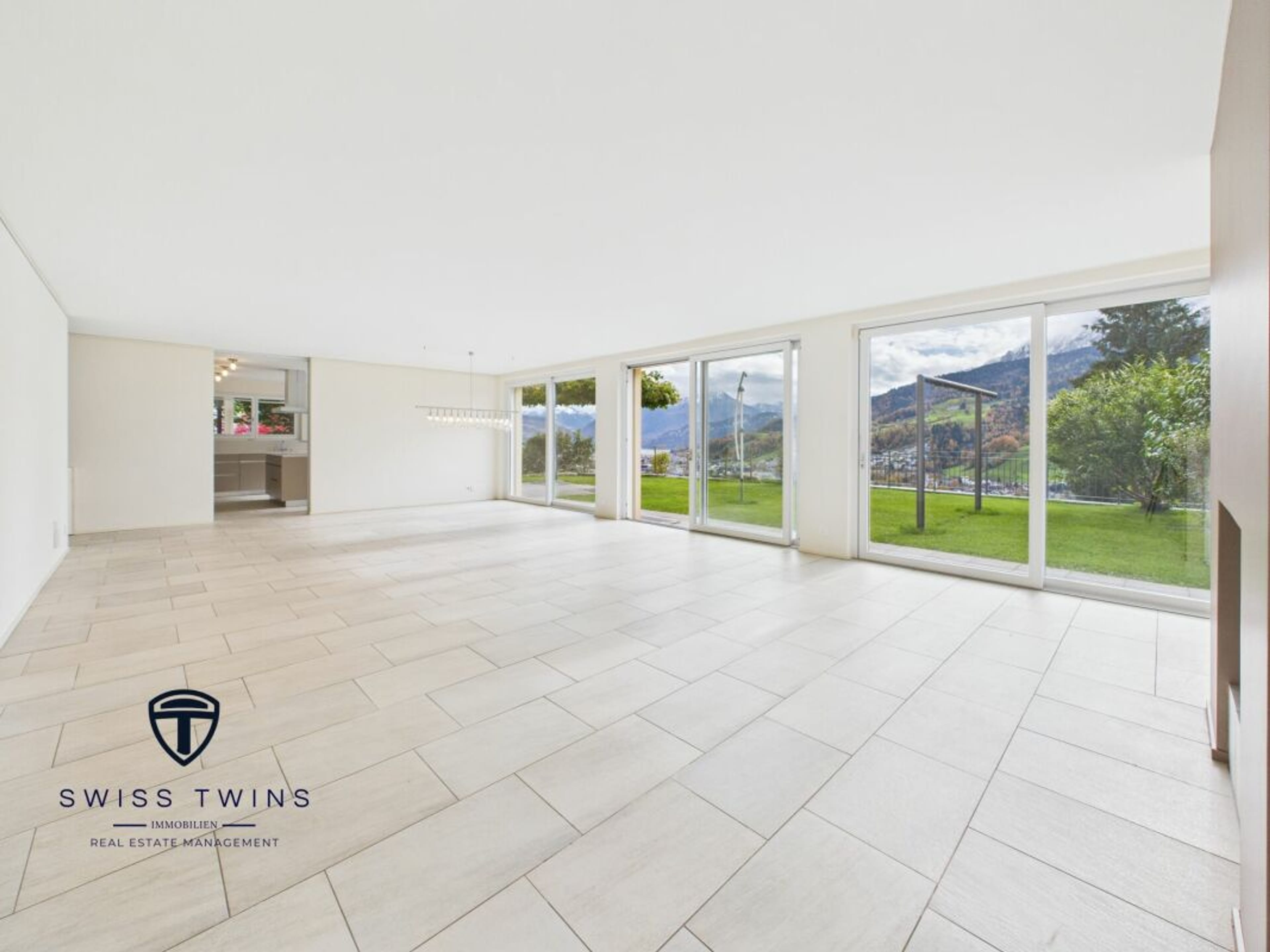 5.5-Zimmer-Haus mit Panorama und Garten in Kriens mieten - 22