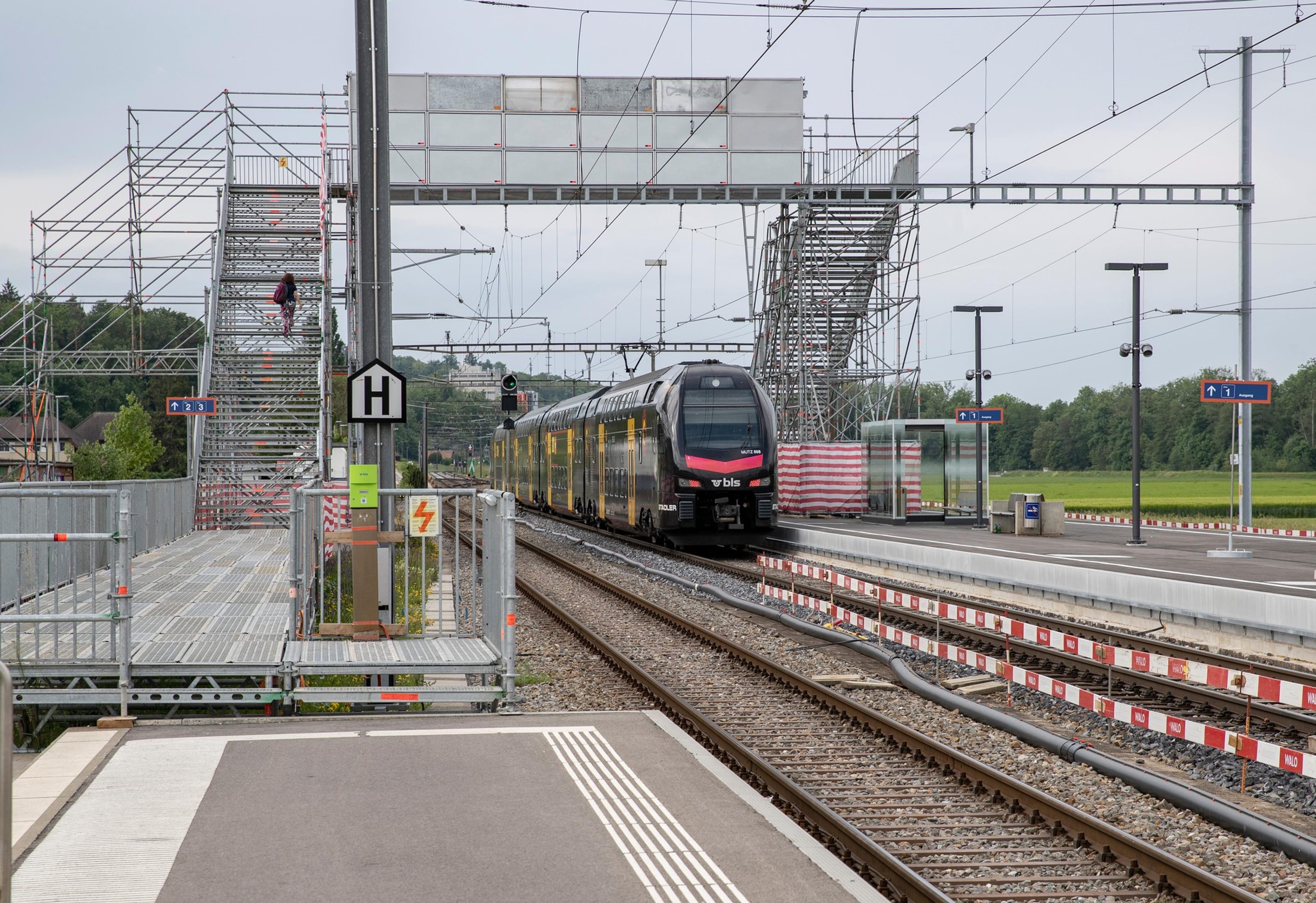 Bauland an bester Lage in Busswil BE, 5'083 m² baubewilligt für 85 Wohnungen - 2