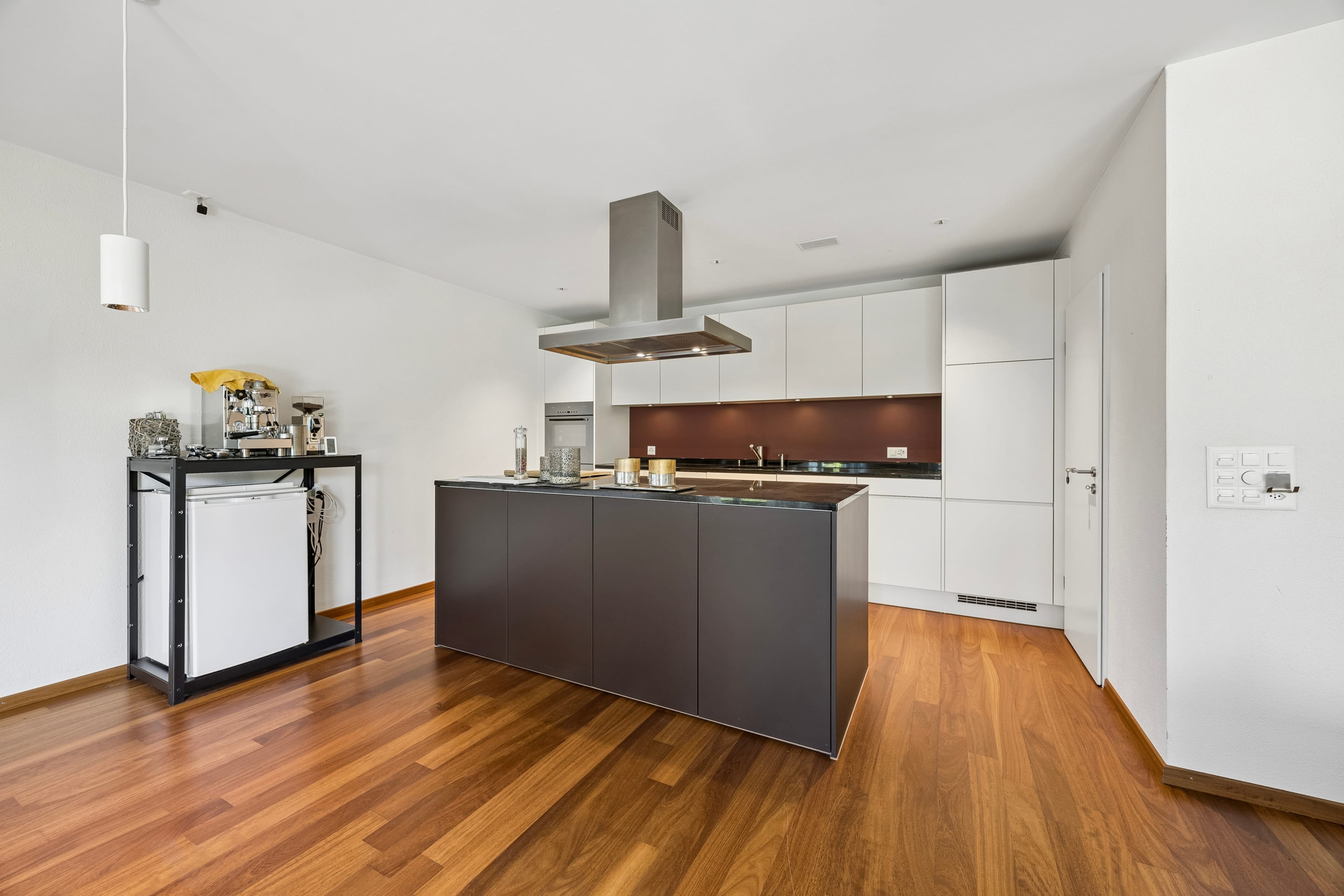 Hochwertige 3.5-Zimmer-Wohnung mit Balkon in Rümlang kaufen