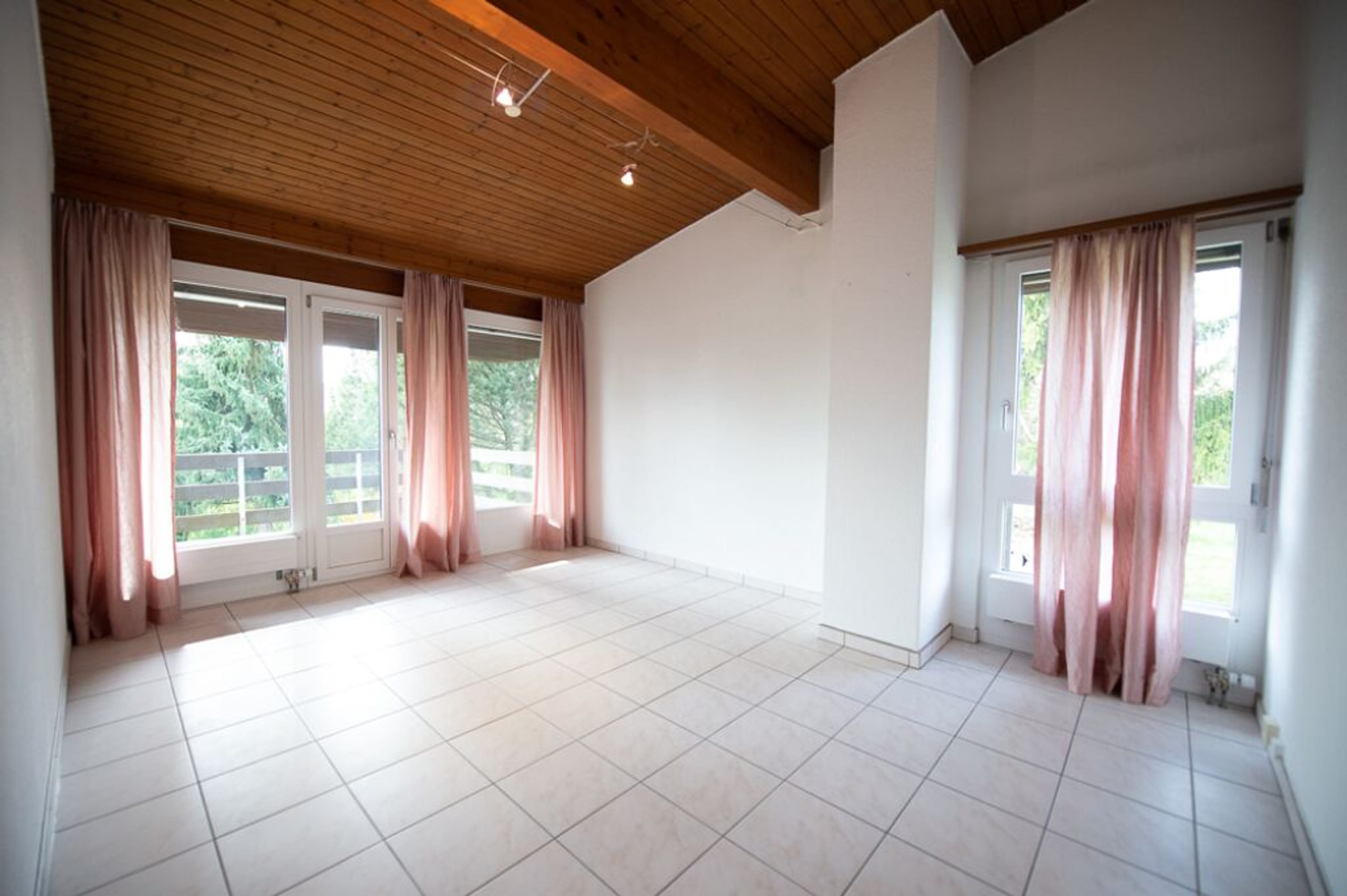 5.5-Zimmer-Doppelhaushälfte mit Garten in Zollikofen kaufen - 4