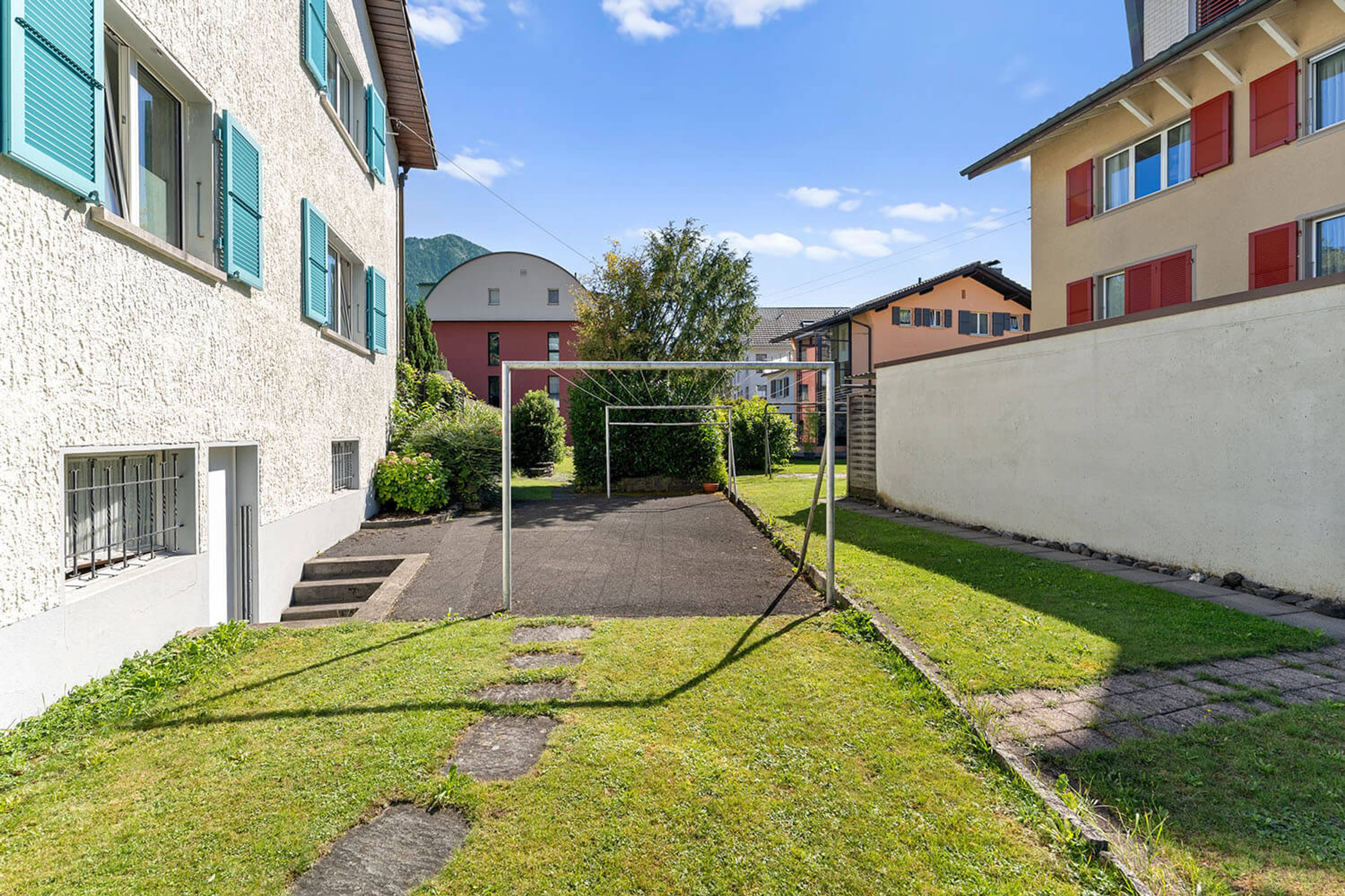 Helle 4-Zimmer-Wohnung mit Balkon in Ennetbürgen kaufen - Bild 4
