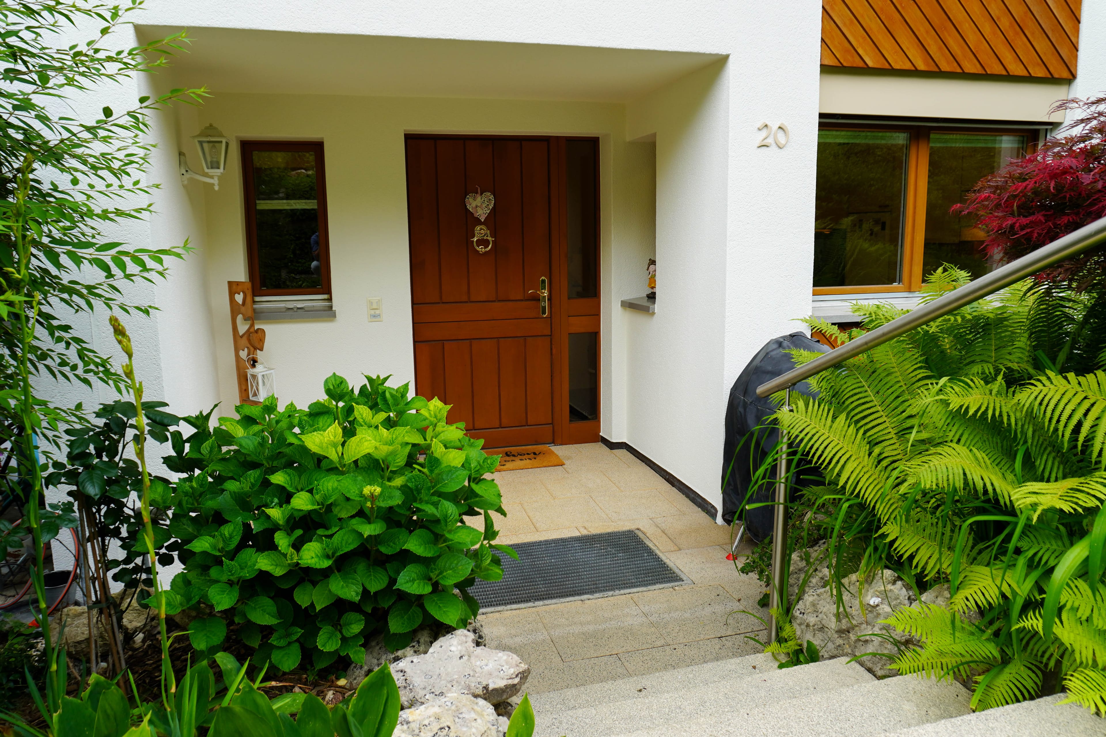 5½-Zi. Einfamilienhaus mit Weitsicht und Garten - Bild 3