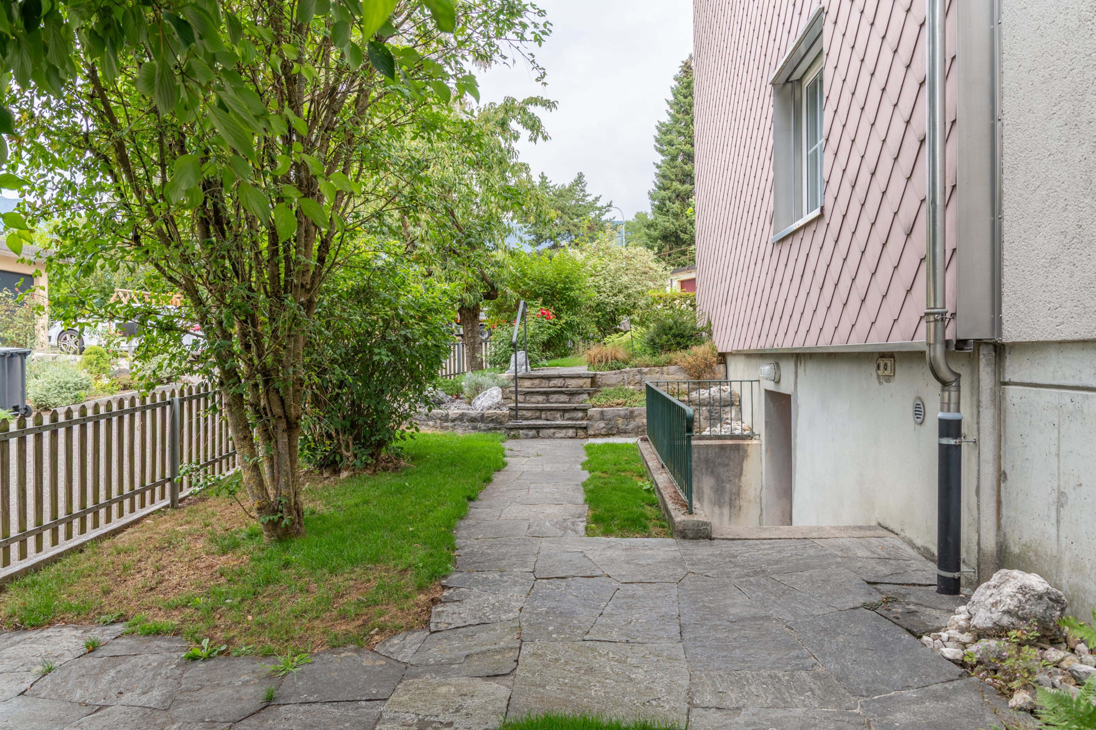 Stadtnah wohnen mit viel Freiraum - Reiheneckhaus mit 460 m² Grundstück - 21