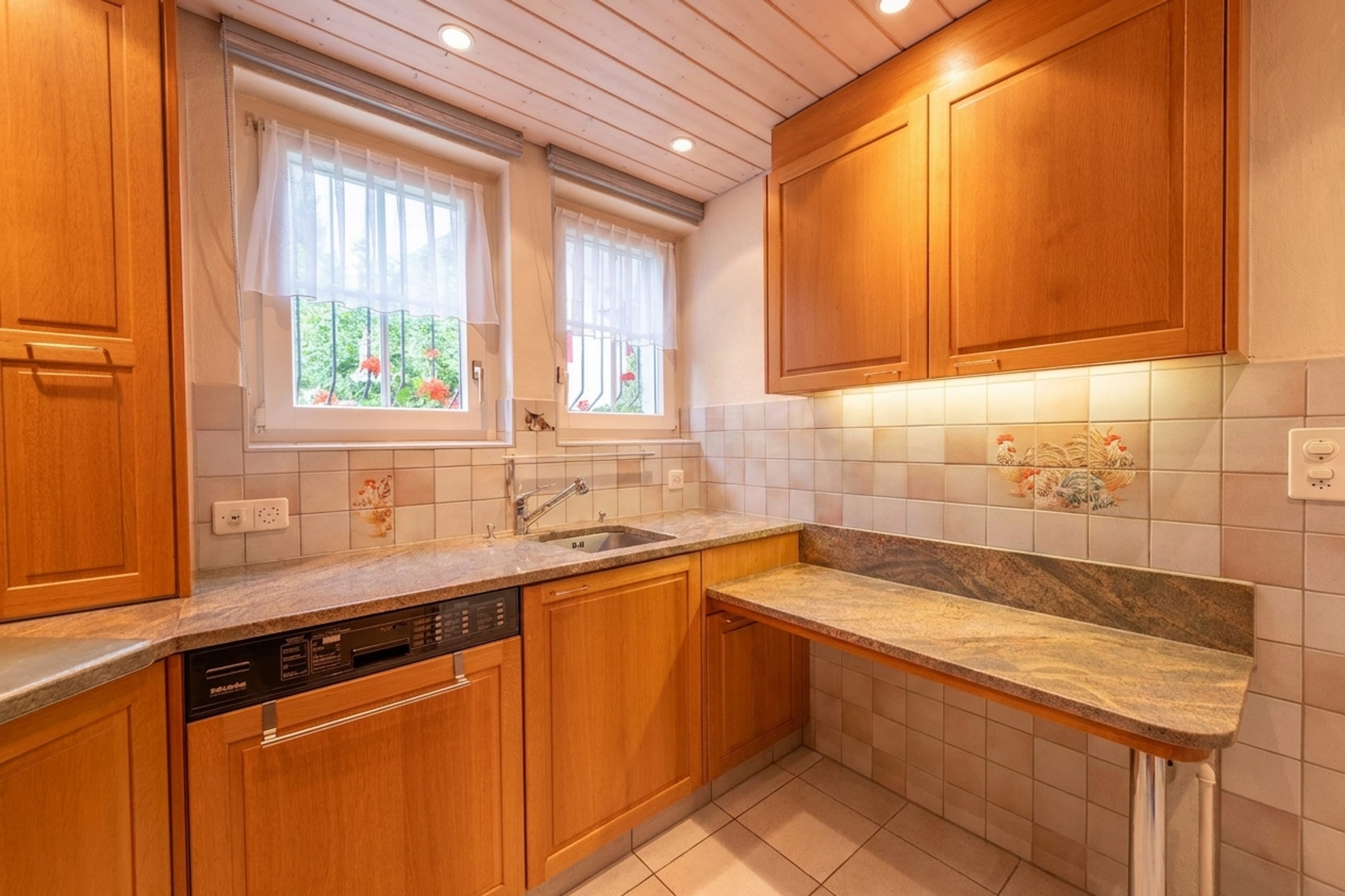 Stadtnah wohnen mit viel Freiraum - Reiheneckhaus mit 460 m² Grundstück - 8