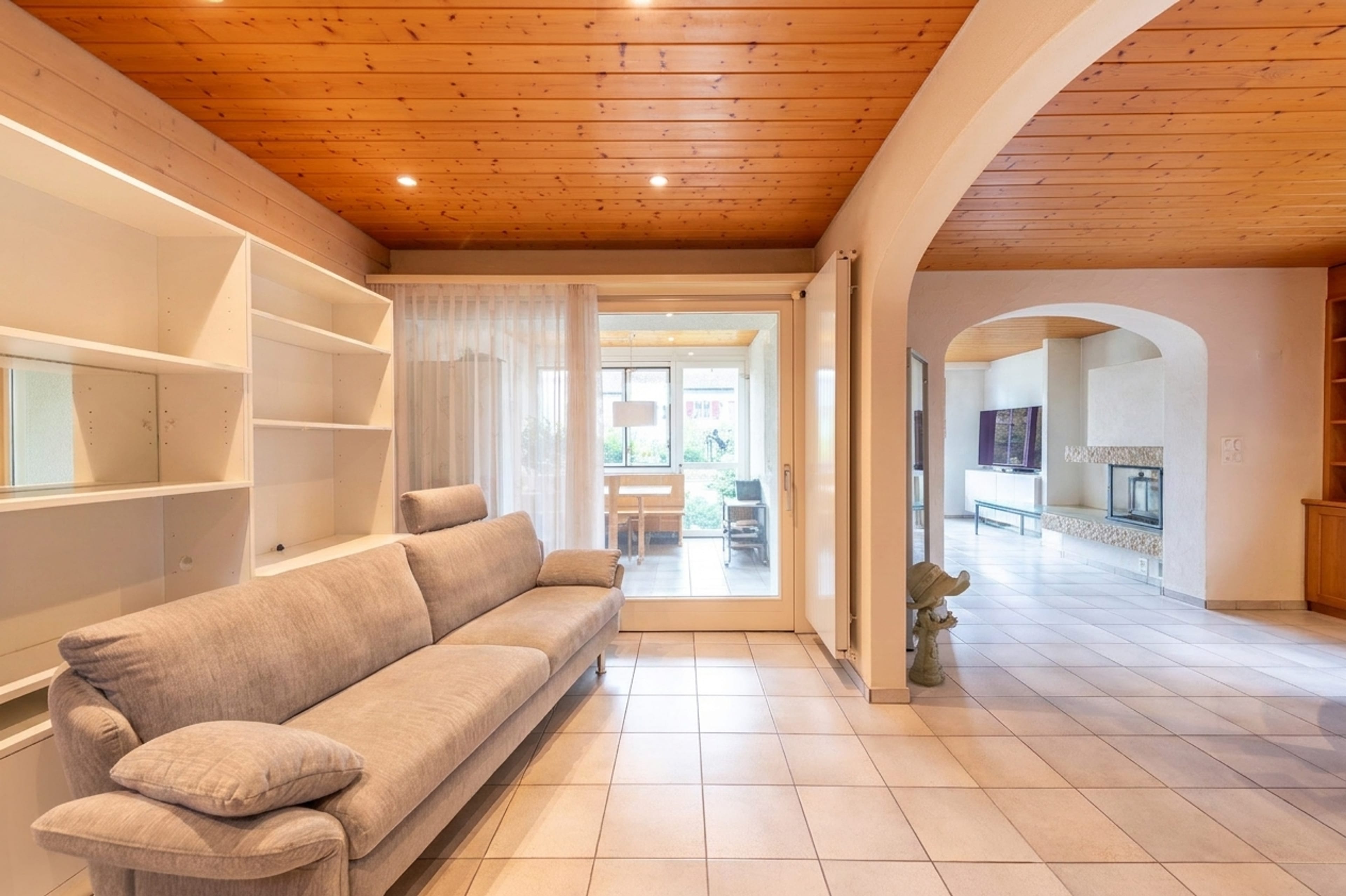 Stadtnah wohnen mit viel Freiraum - Reiheneckhaus mit 460 m² Grundstück - 2