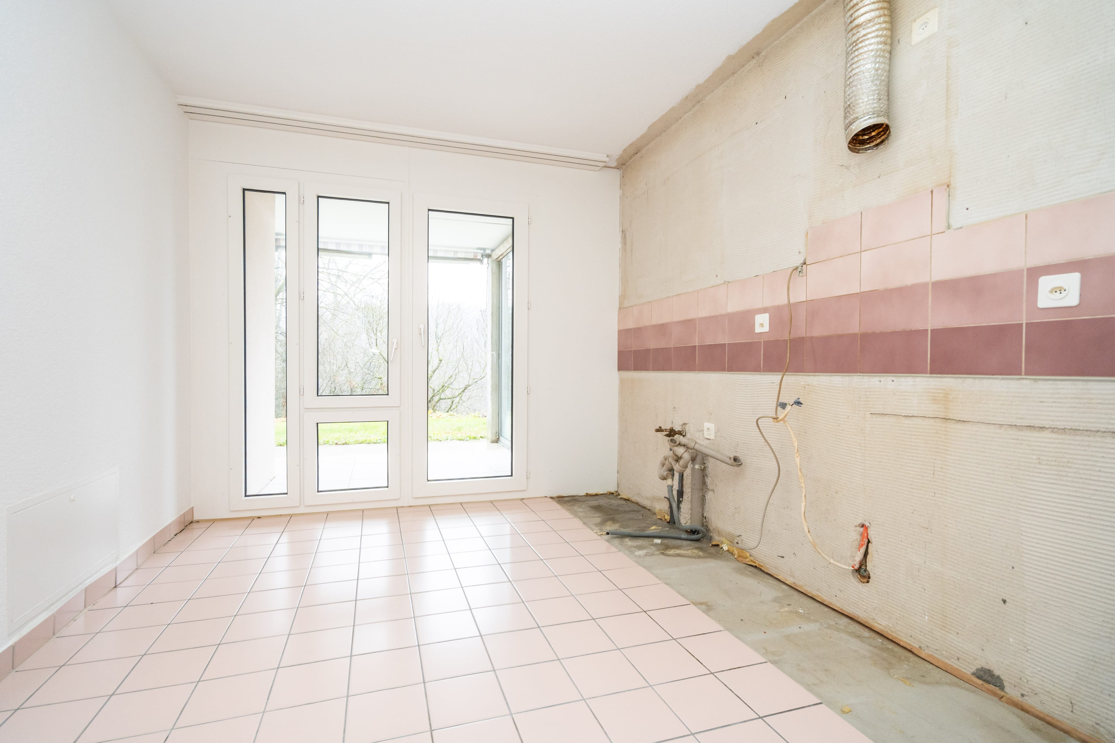 3.5 Zimmer-Eigentumswohnung mit Gartensitzplatz und Einstellhallenplatz - 4