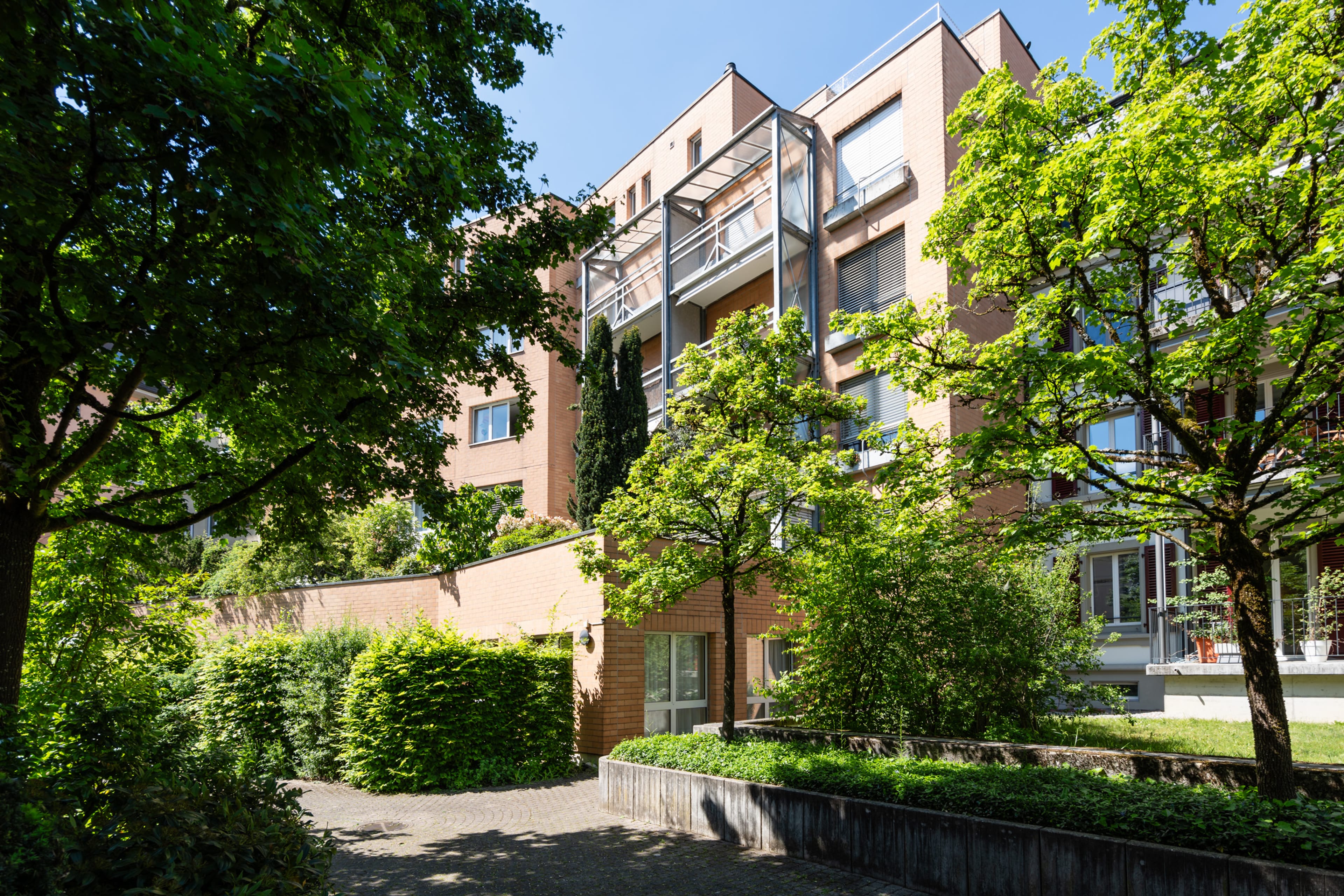 Immobilienanlage mit Wohn- und Gewerbefläche - Bild 3