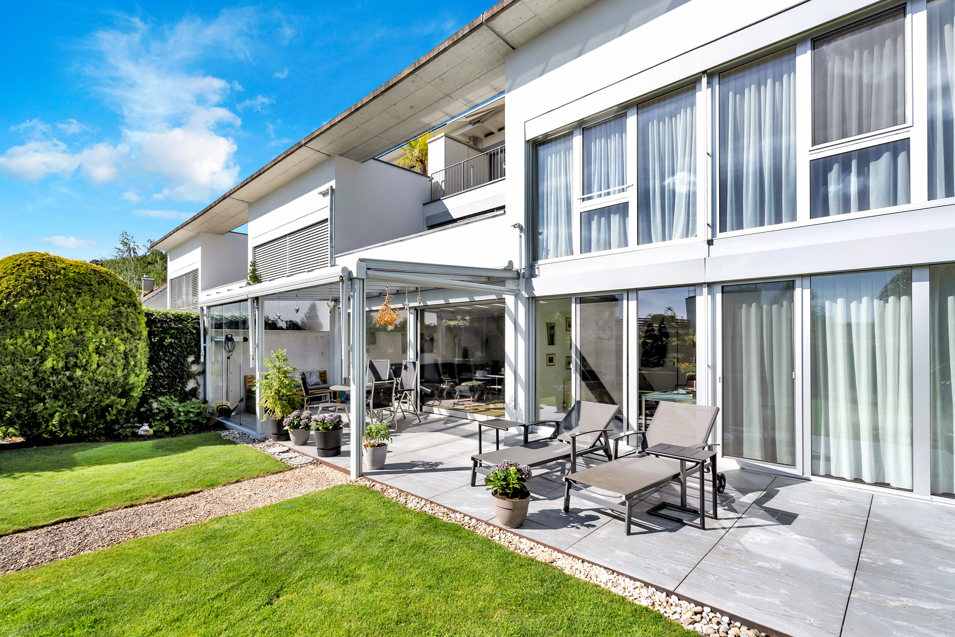 Exklusive 5.5-Zimmer-Maisonette-Gartenwohnung - Bild 4