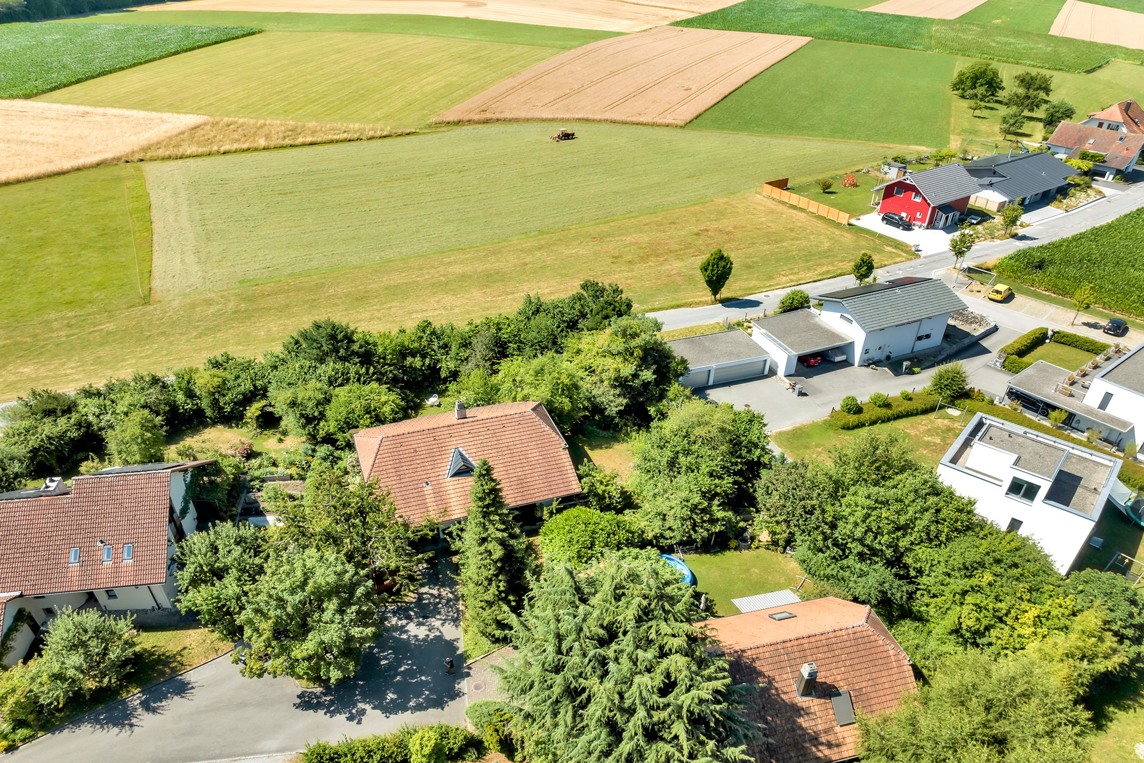 Familienfreundliches Einfamilienhaus mit schöner Gartenoase - Bild 2