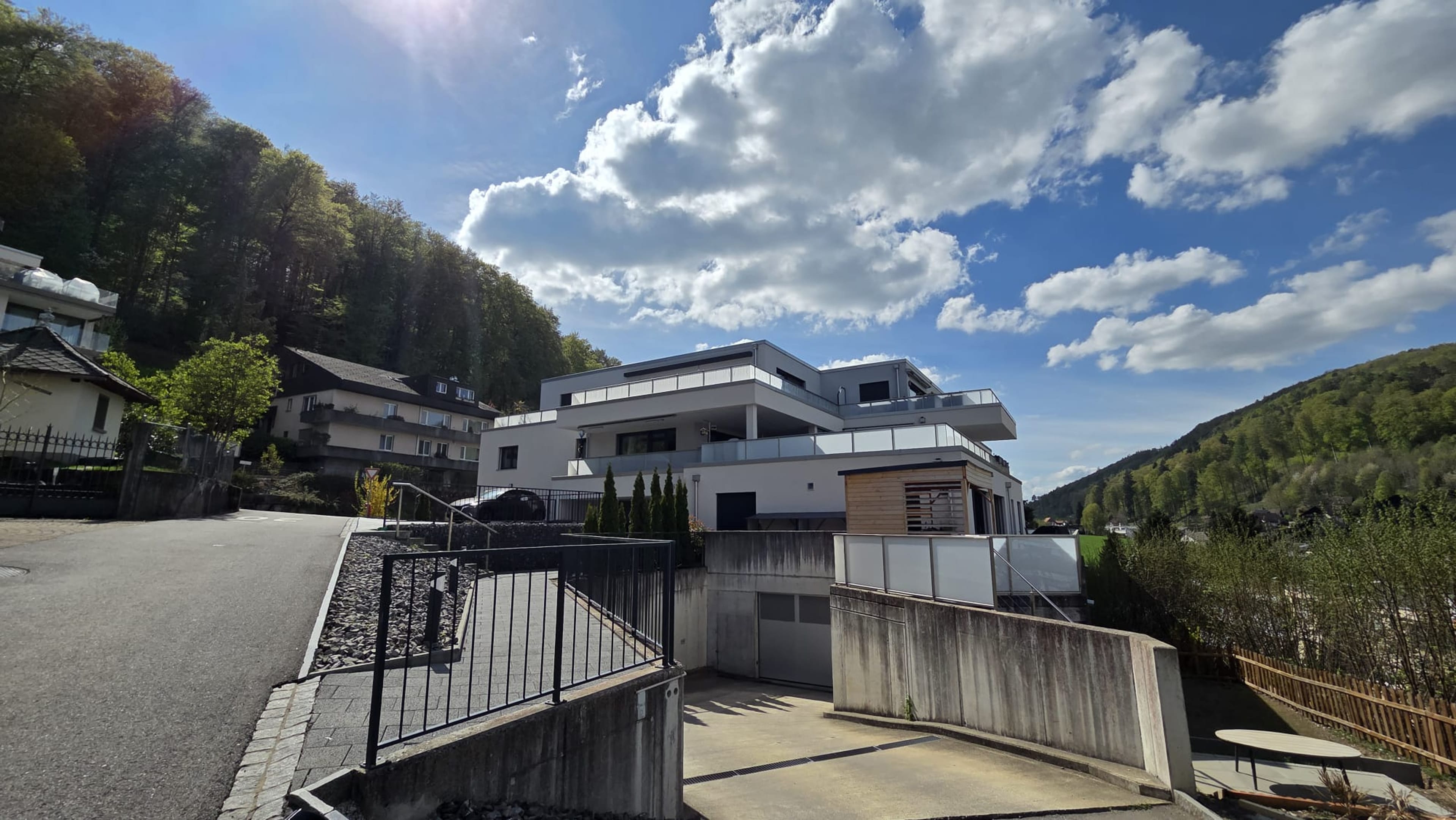 Moderne 2.5-Zi.-Wohnung mit Terrasse in Kehrsatz