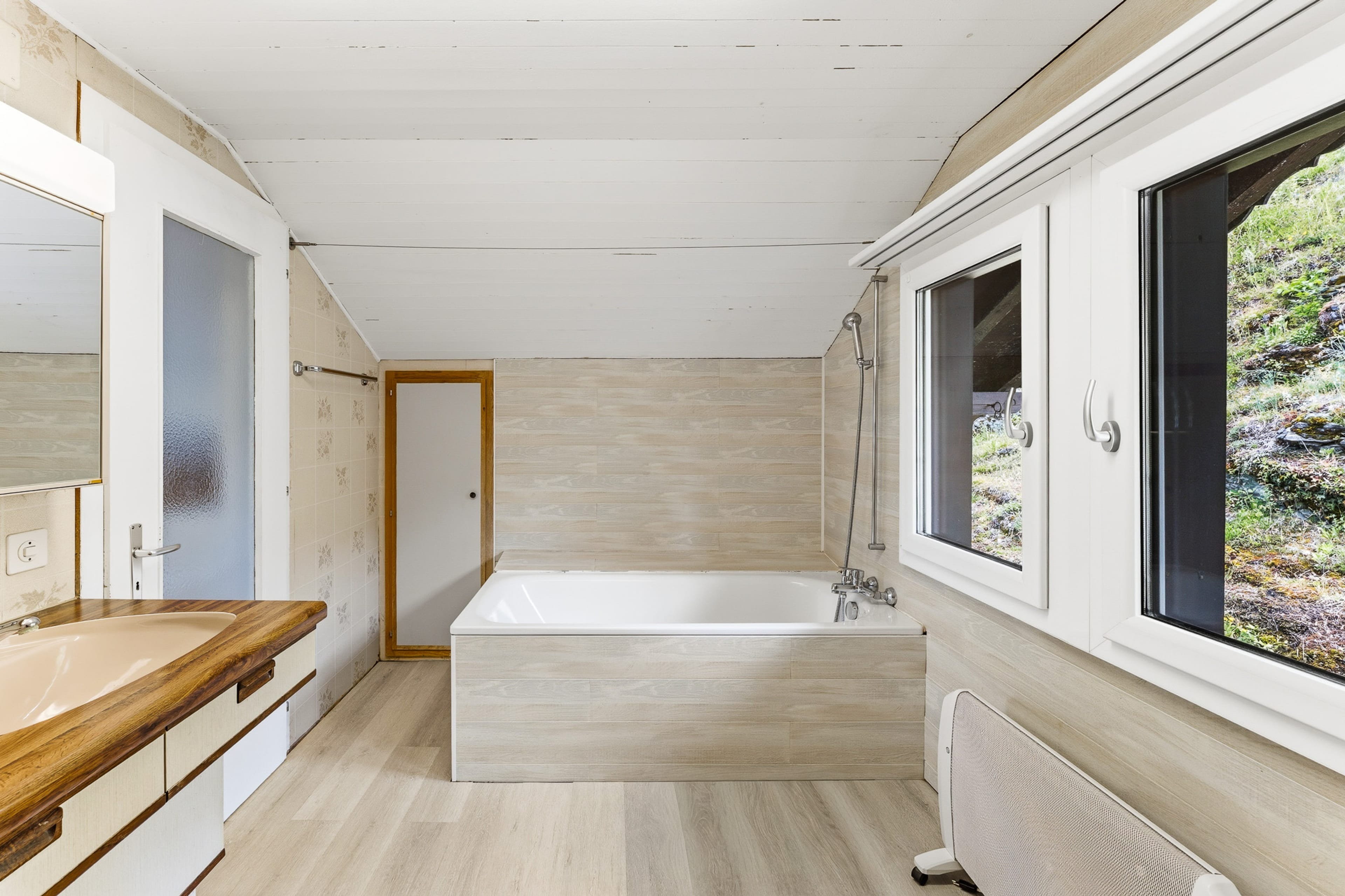 4.5-Zimmer-Einfamilienhaus mit Einliegerwohnung und traumhafter Bergsicht in Ennetmoos - 17